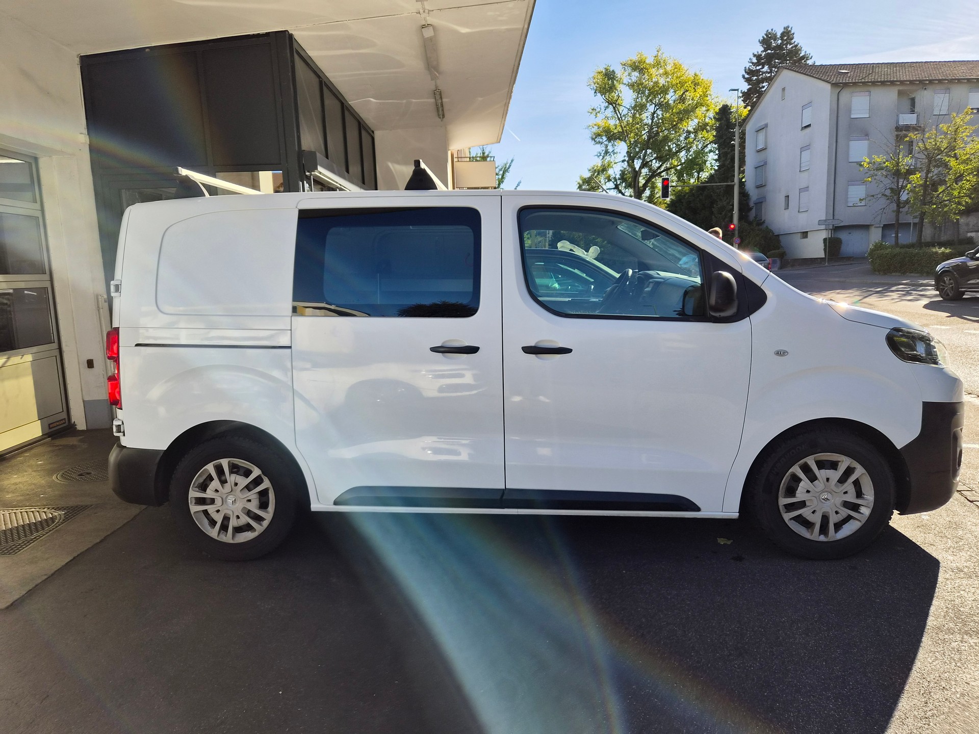 CITROEN Jumpy 1.6 BlueHDi 95 XS Attraction-image-5
