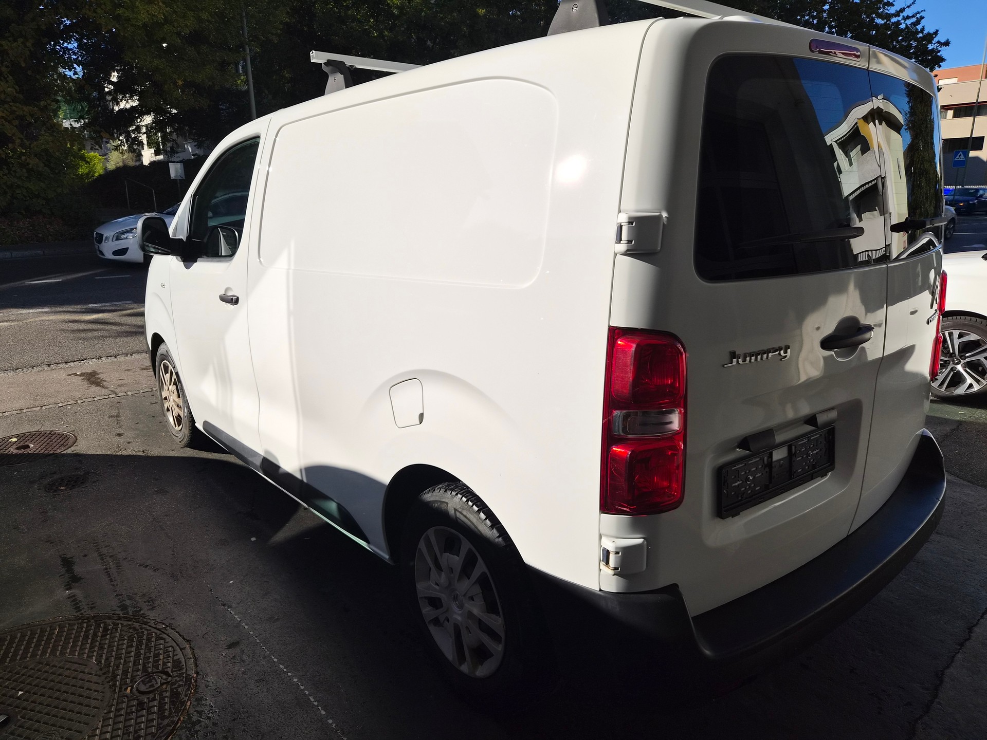 CITROEN Jumpy 1.6 BlueHDi 95 XS Attraction-image-2