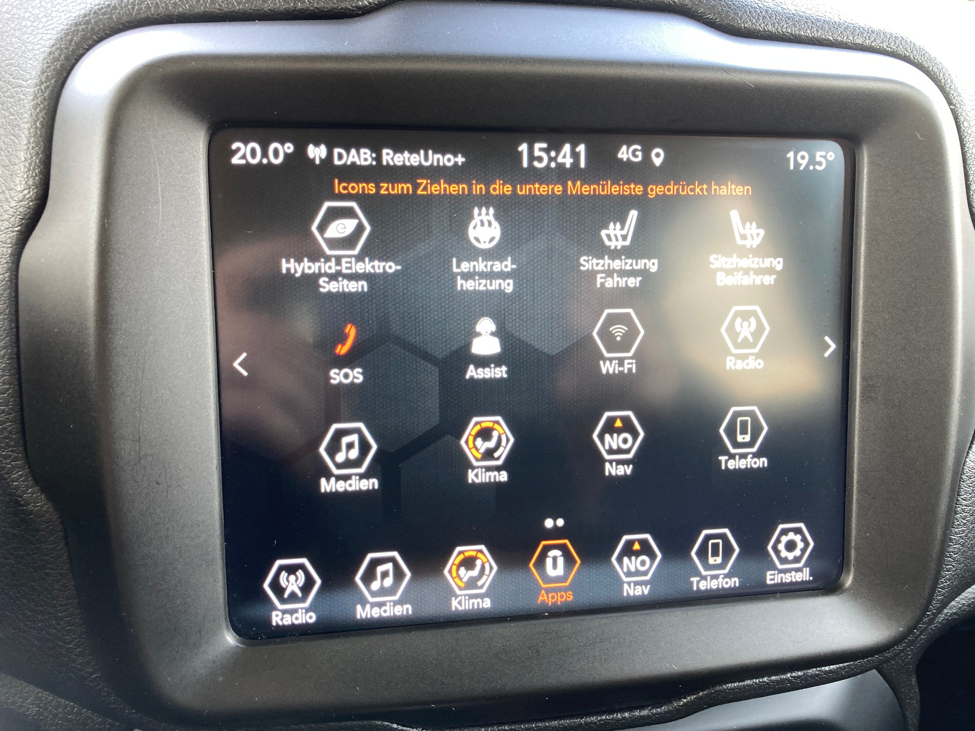 JEEP Renegade 1.3 T PHEV Trailhawk AWD mit Geländeuntersetzung-image-28
