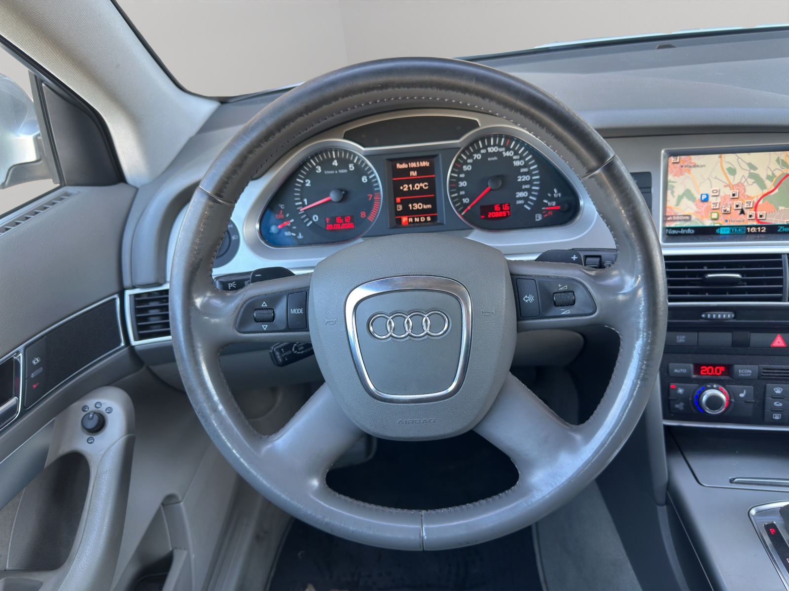 AUDI A6 Limousine 3.2 V6 FSI quattro-image-15