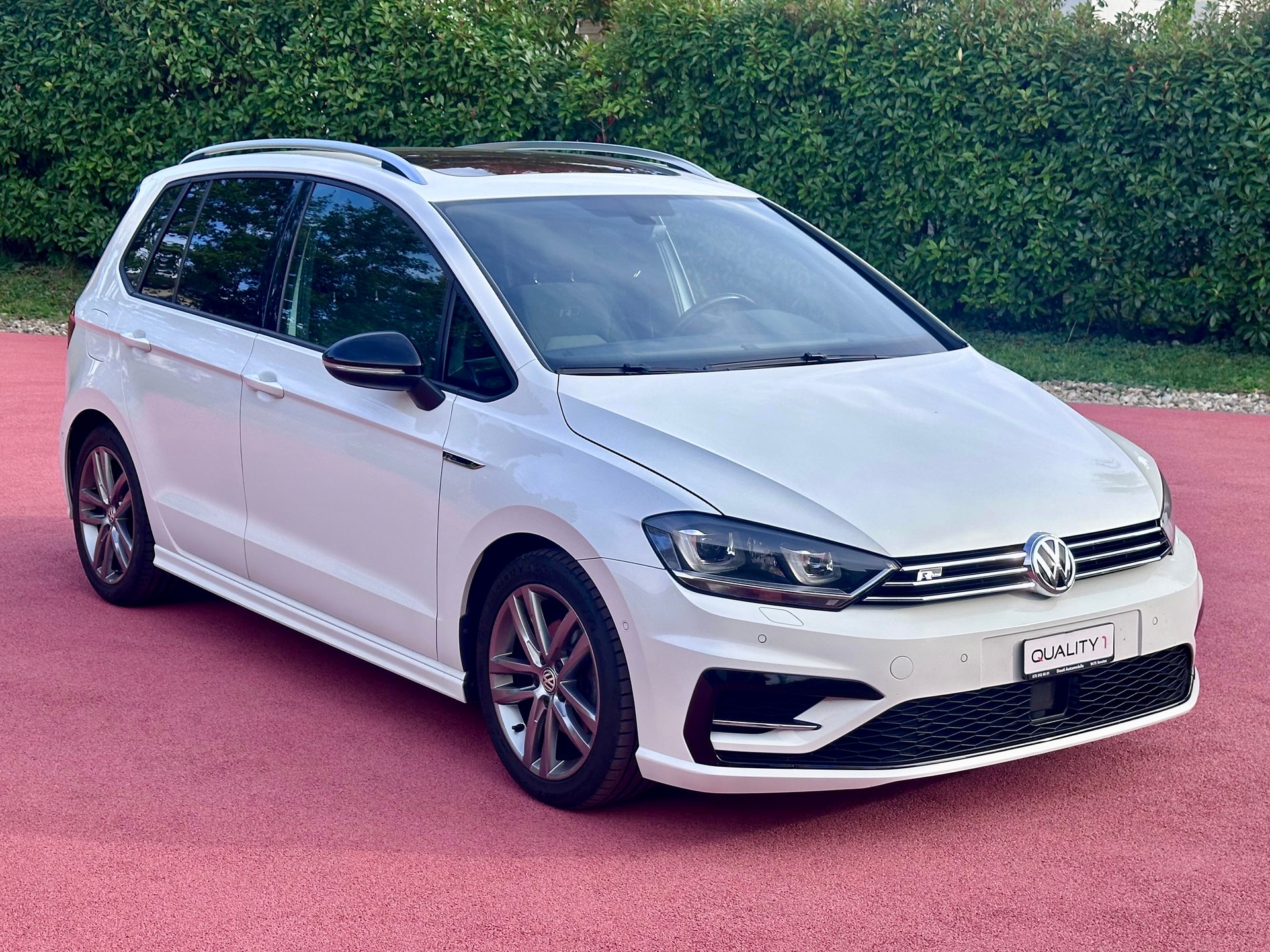 VW Golf Sportsvan 1.4 TSI Allstar R-Line DSG-image-2