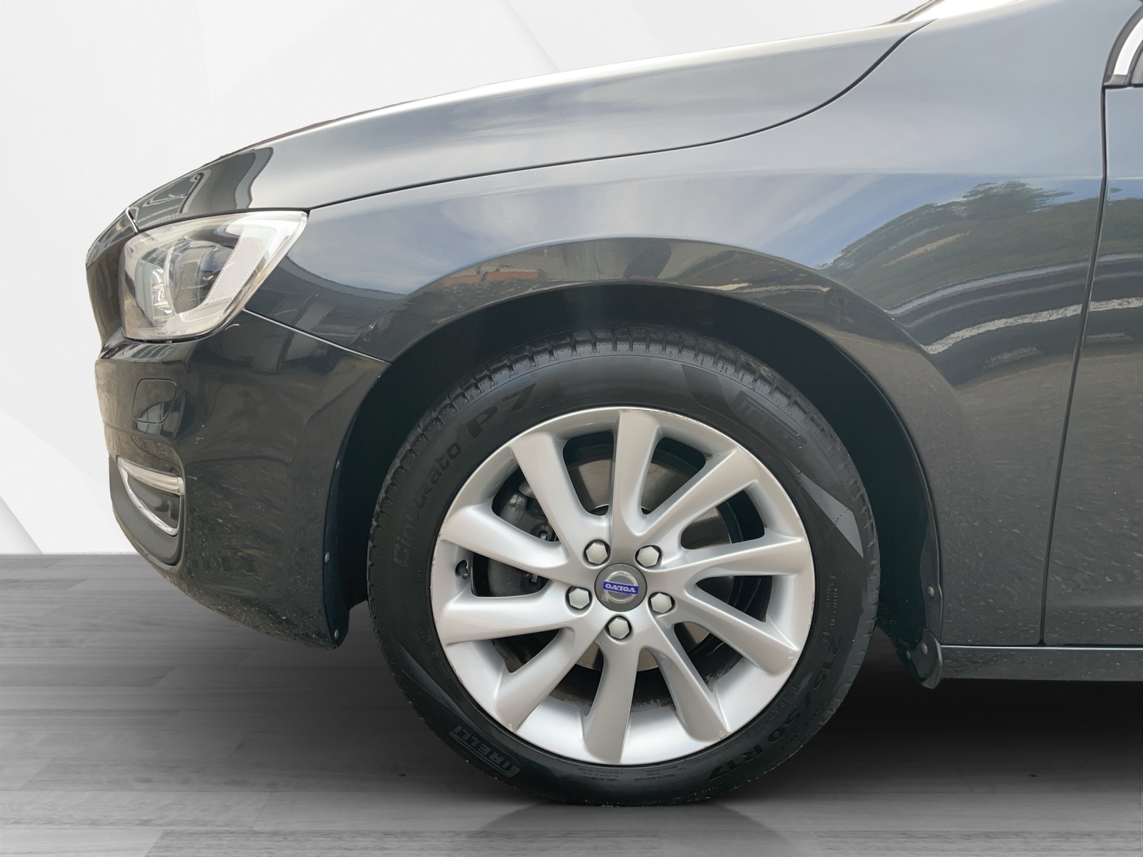 VOLVO S60 2.0 D4 Summum S/S-image-8