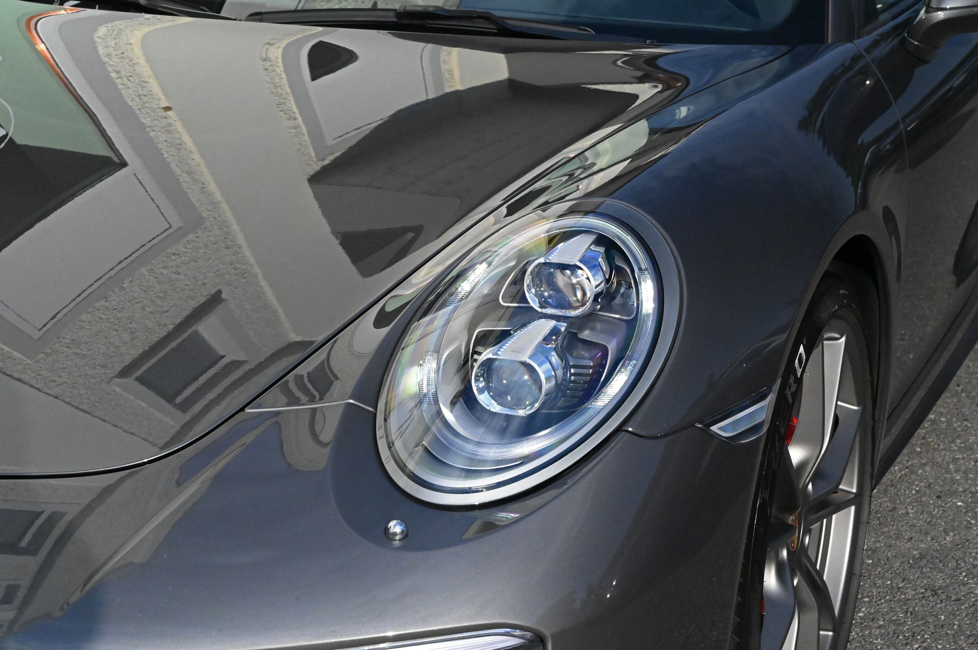 PORSCHE 911 Carrera 4S Cabrio PDK-image-3