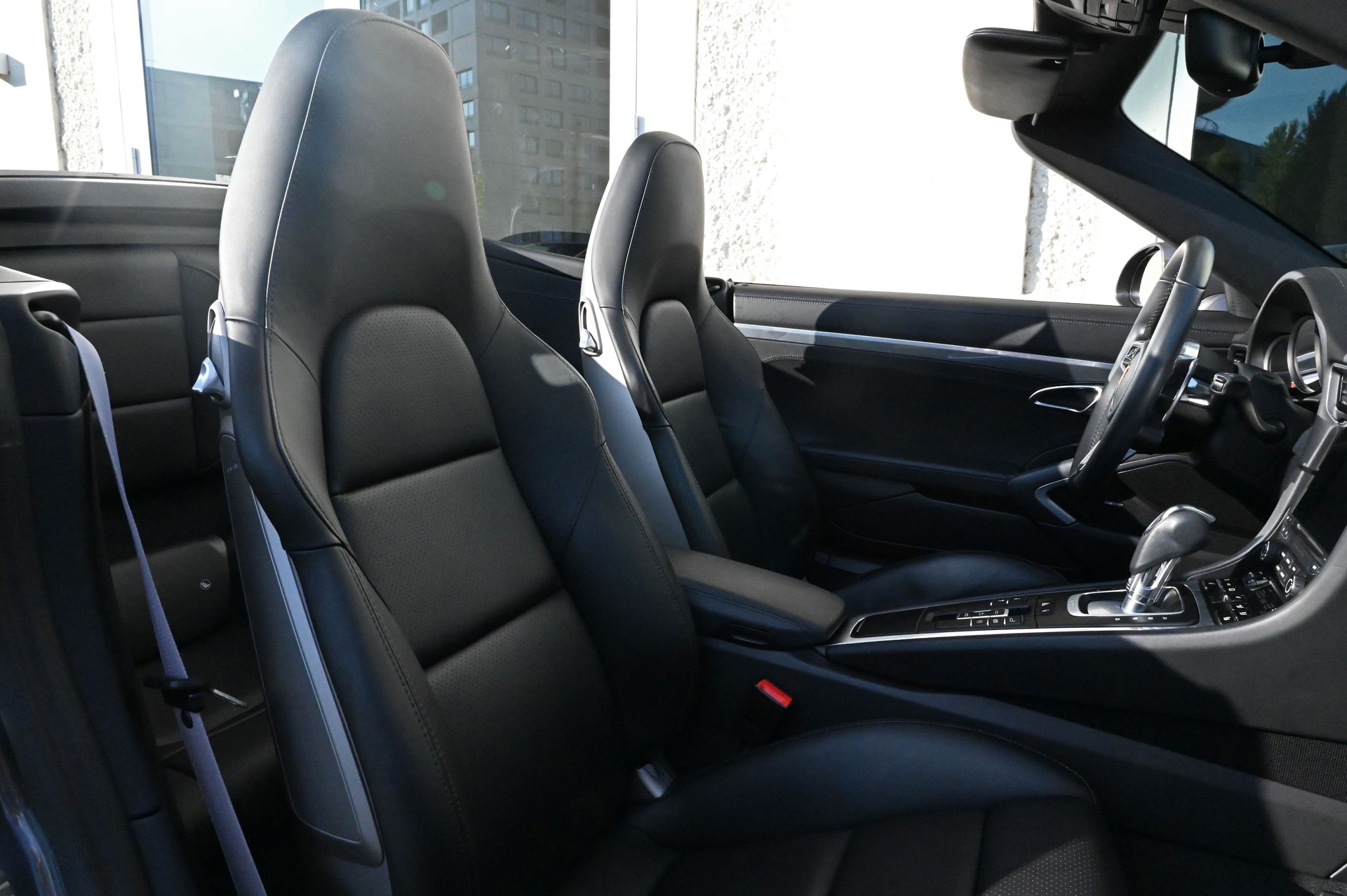 PORSCHE 911 Carrera 4S Cabrio PDK-image-25