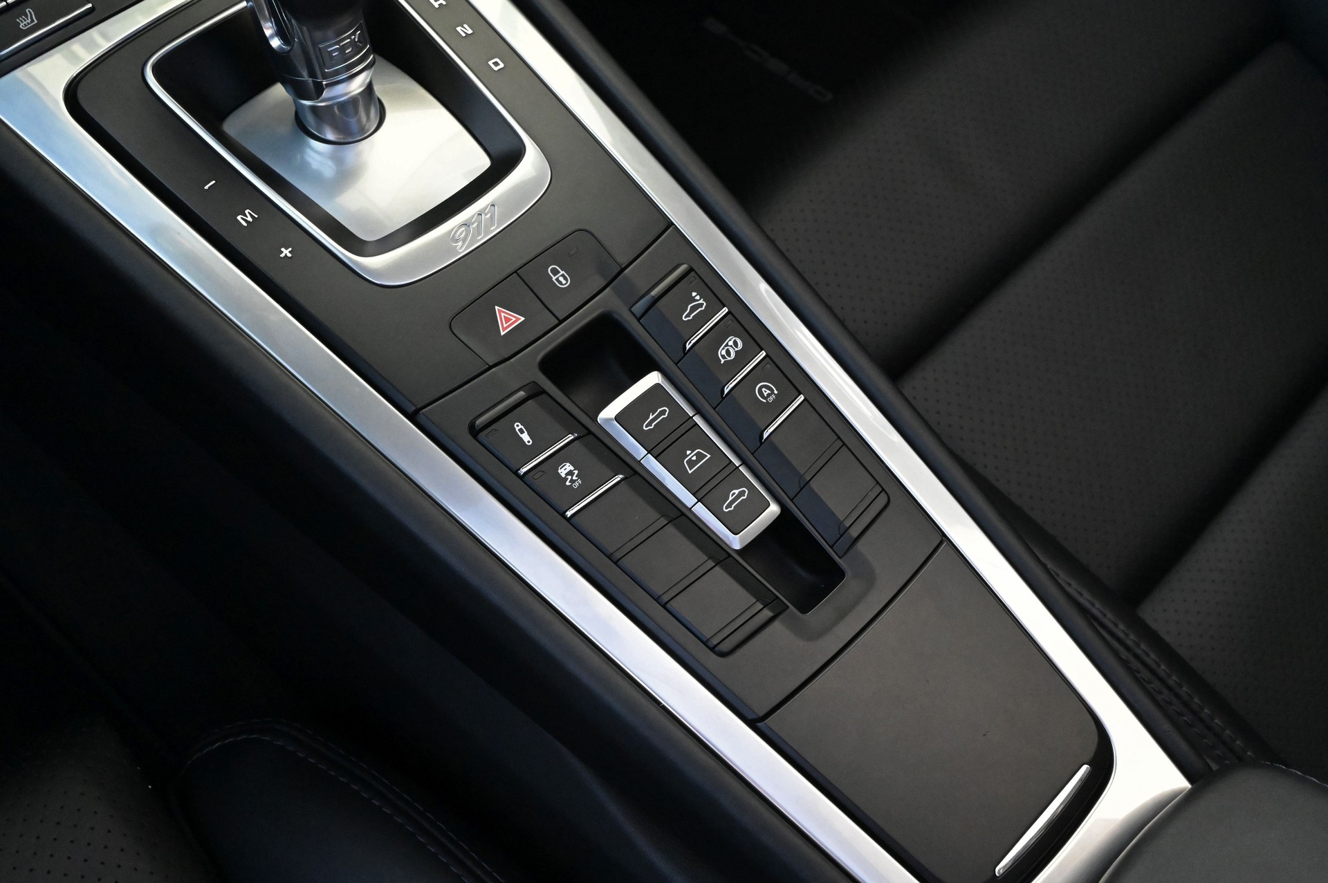 PORSCHE 911 Carrera 4S Cabrio PDK-image-19