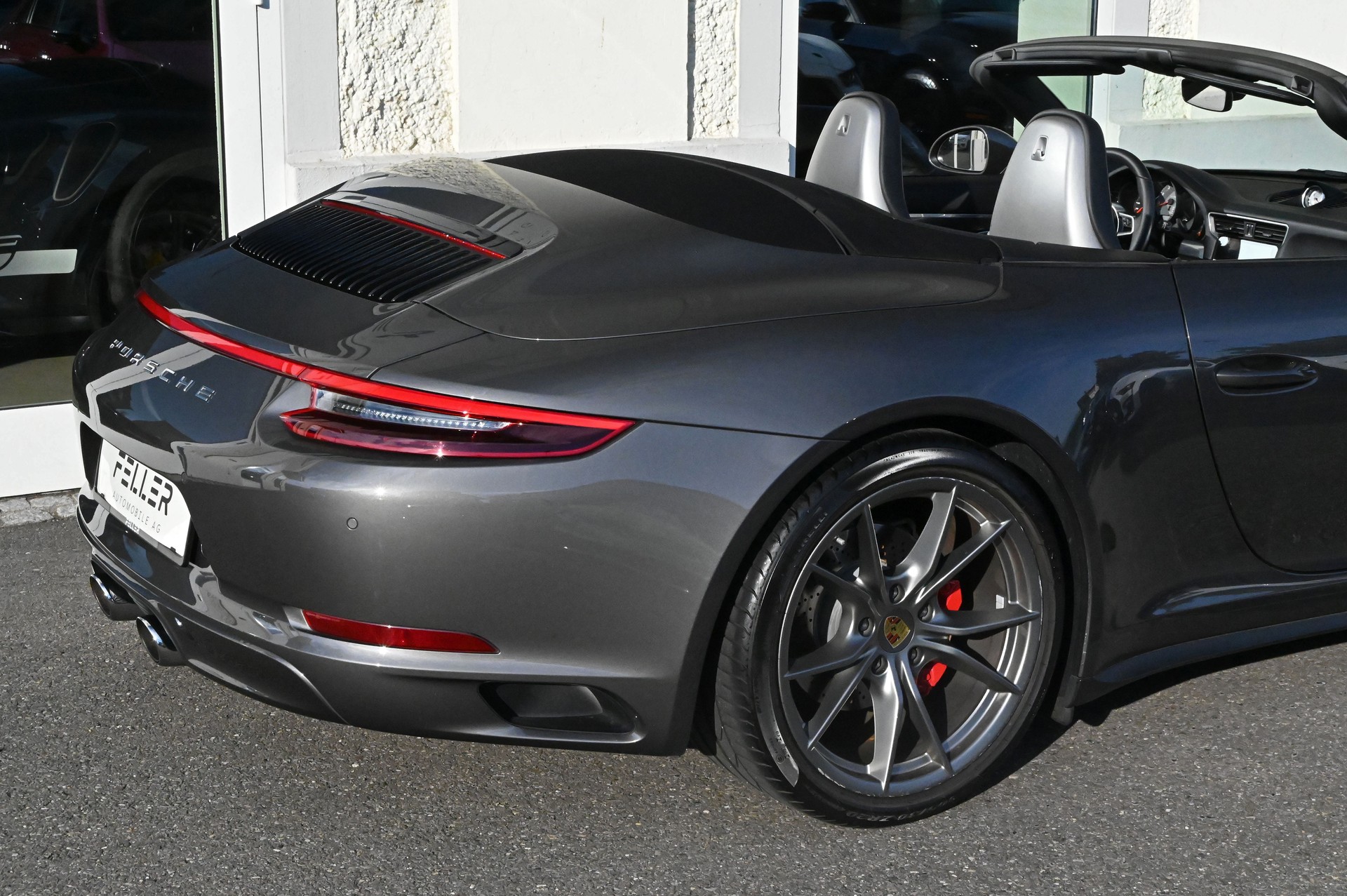 PORSCHE 911 Carrera 4S Cabrio PDK-image-8