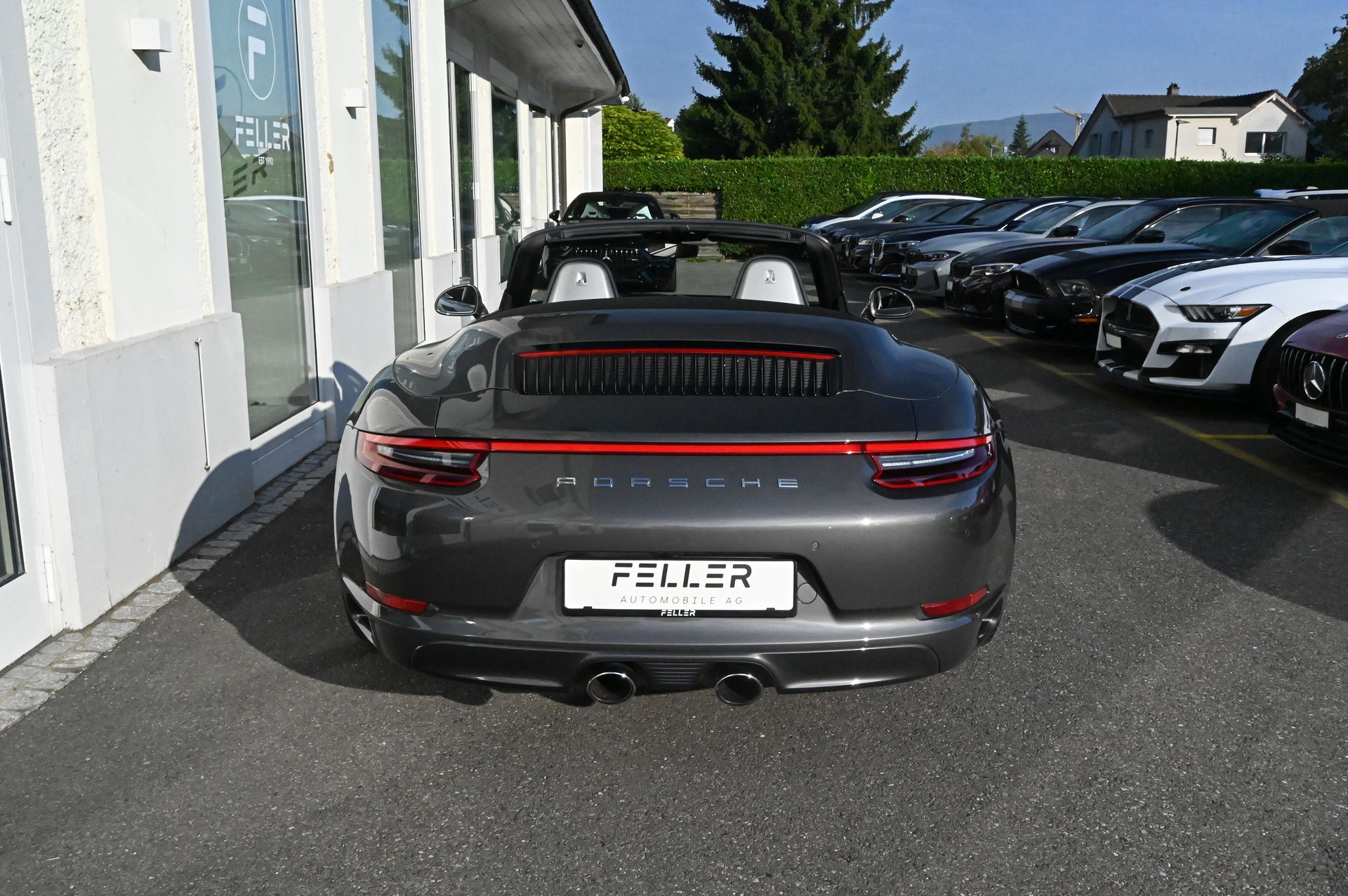 PORSCHE 911 Carrera 4S Cabrio PDK-image-6