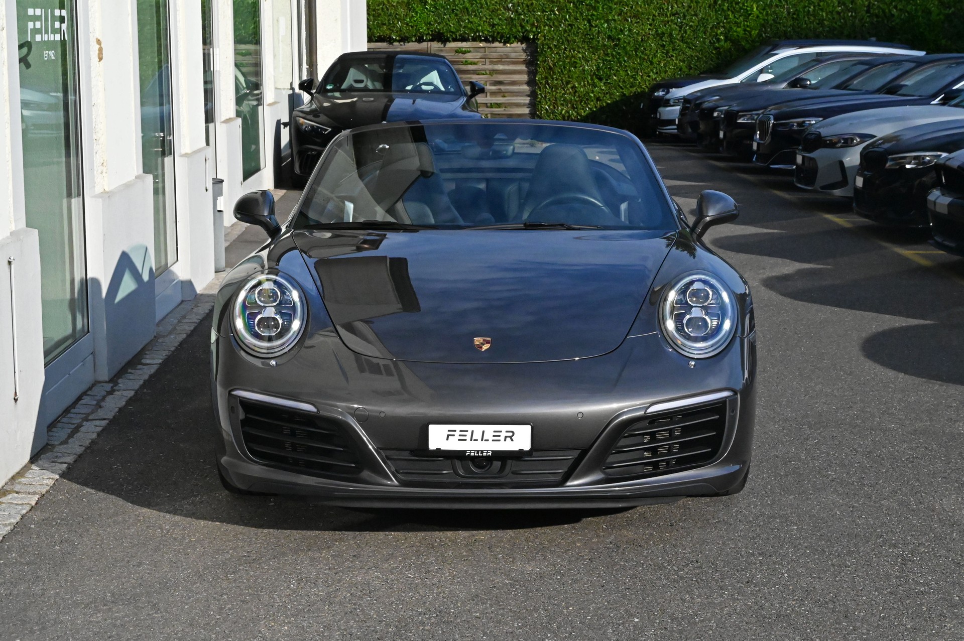 PORSCHE 911 Carrera 4S Cabrio PDK-image-2