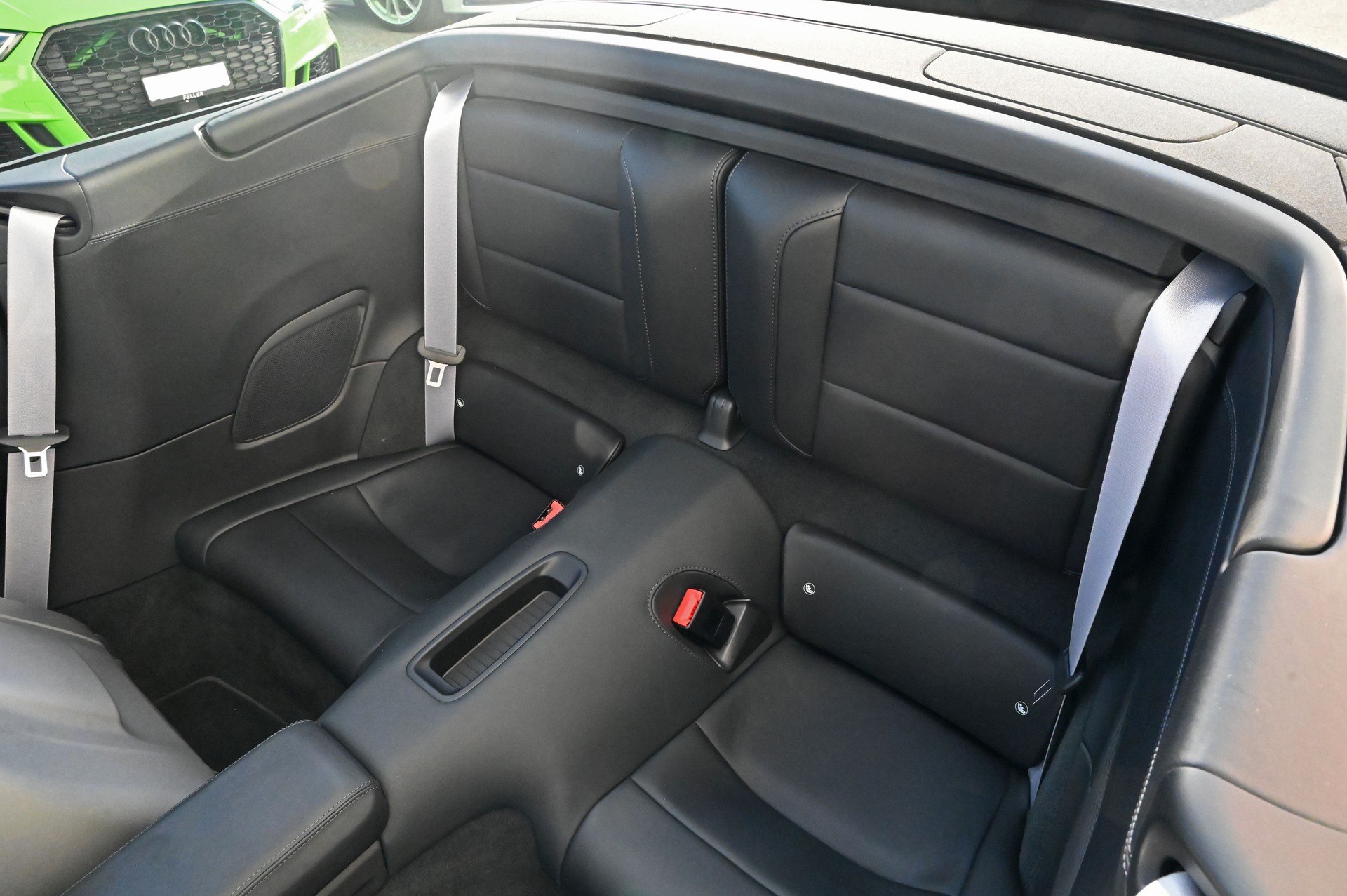 PORSCHE 911 Carrera 4S Cabrio PDK-image-12