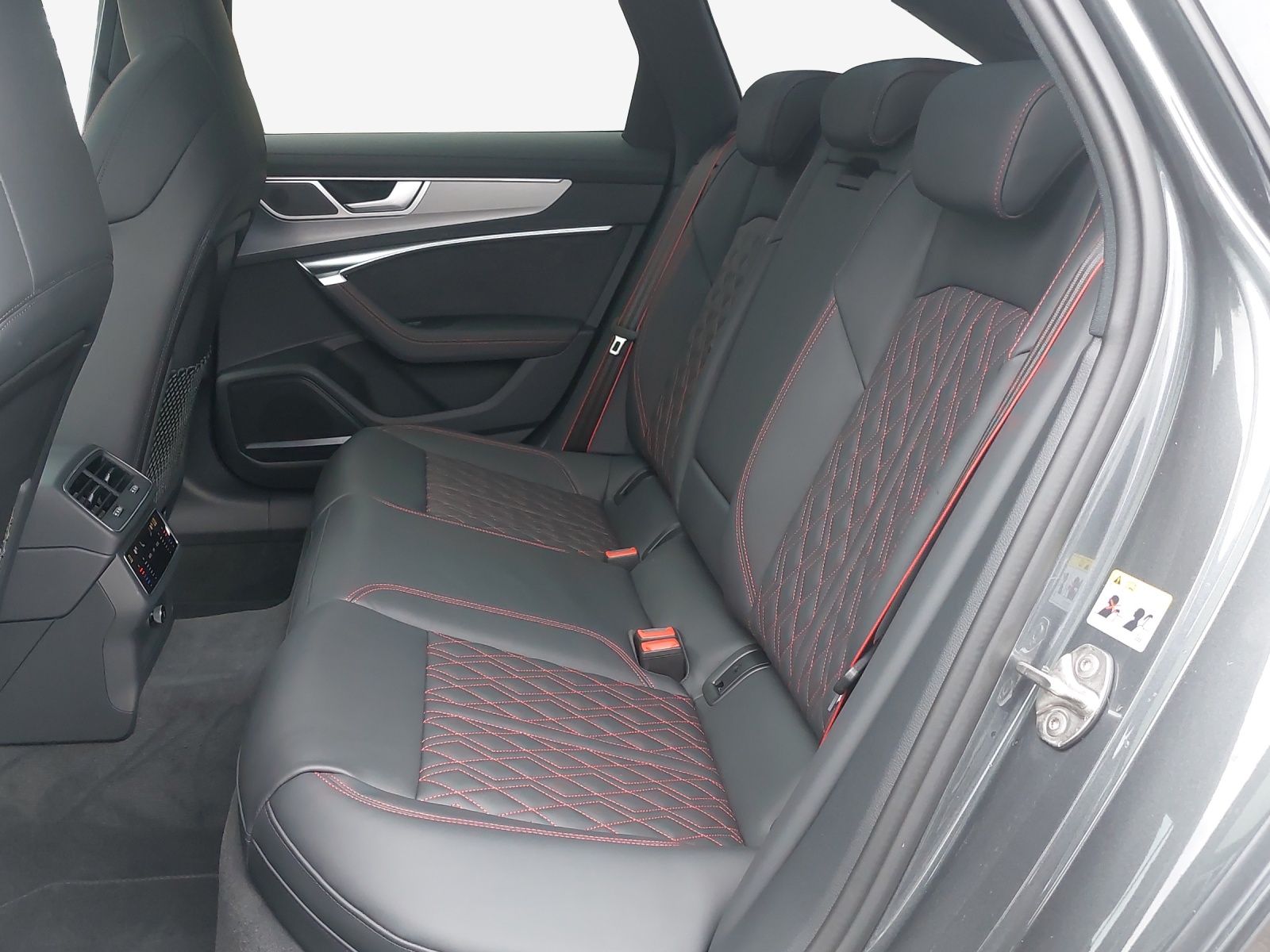 AUDI S6 Avant 3.0 TDI quattro tiptronic-image-11