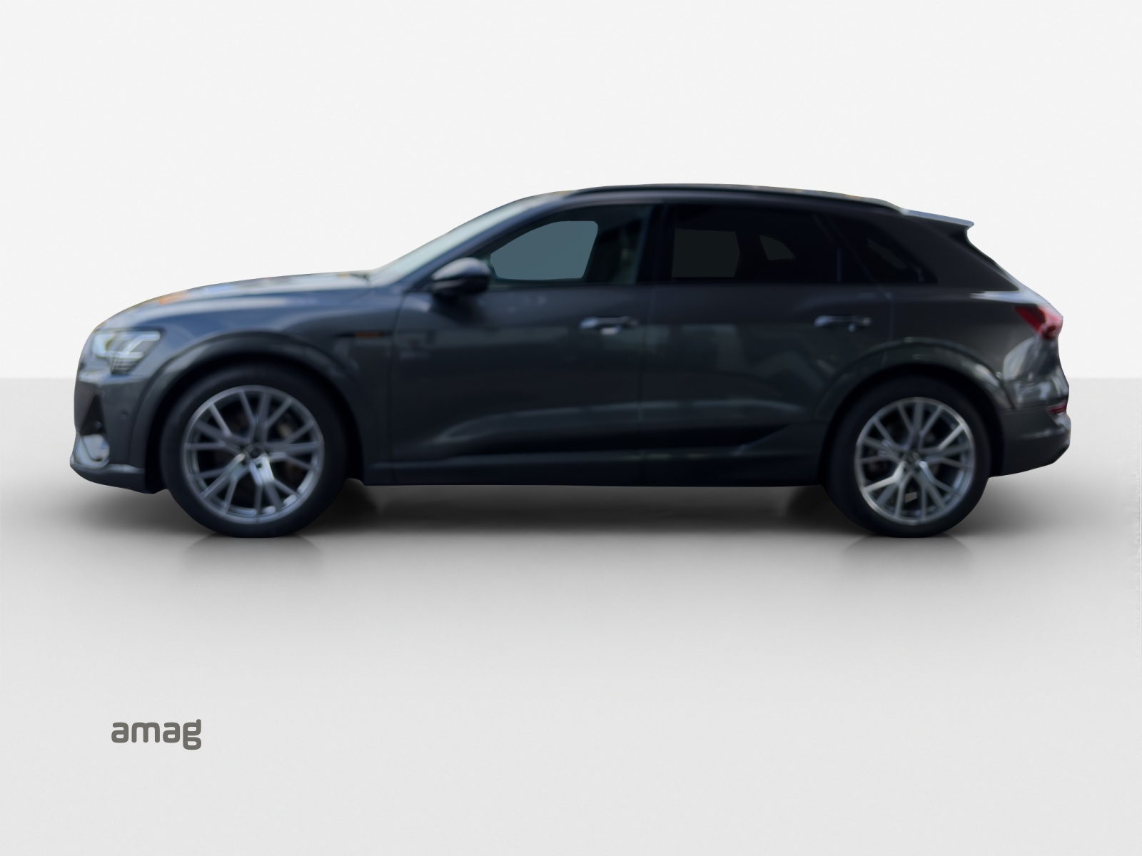 AUDI e-tron 55 S Line Black Edition quattro-image-1