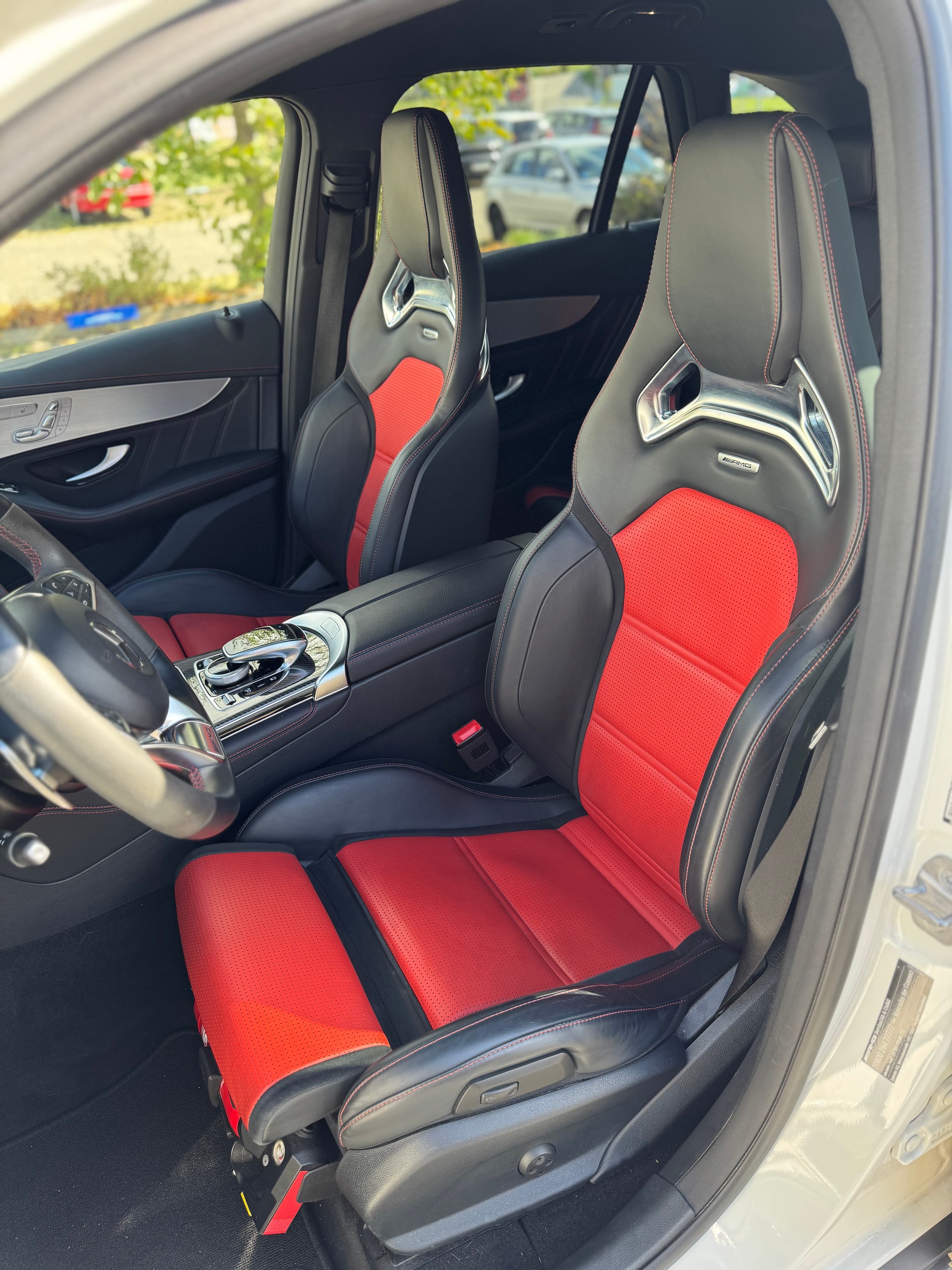 MERCEDES-BENZ GLC 63 AMG 4m+-image-5