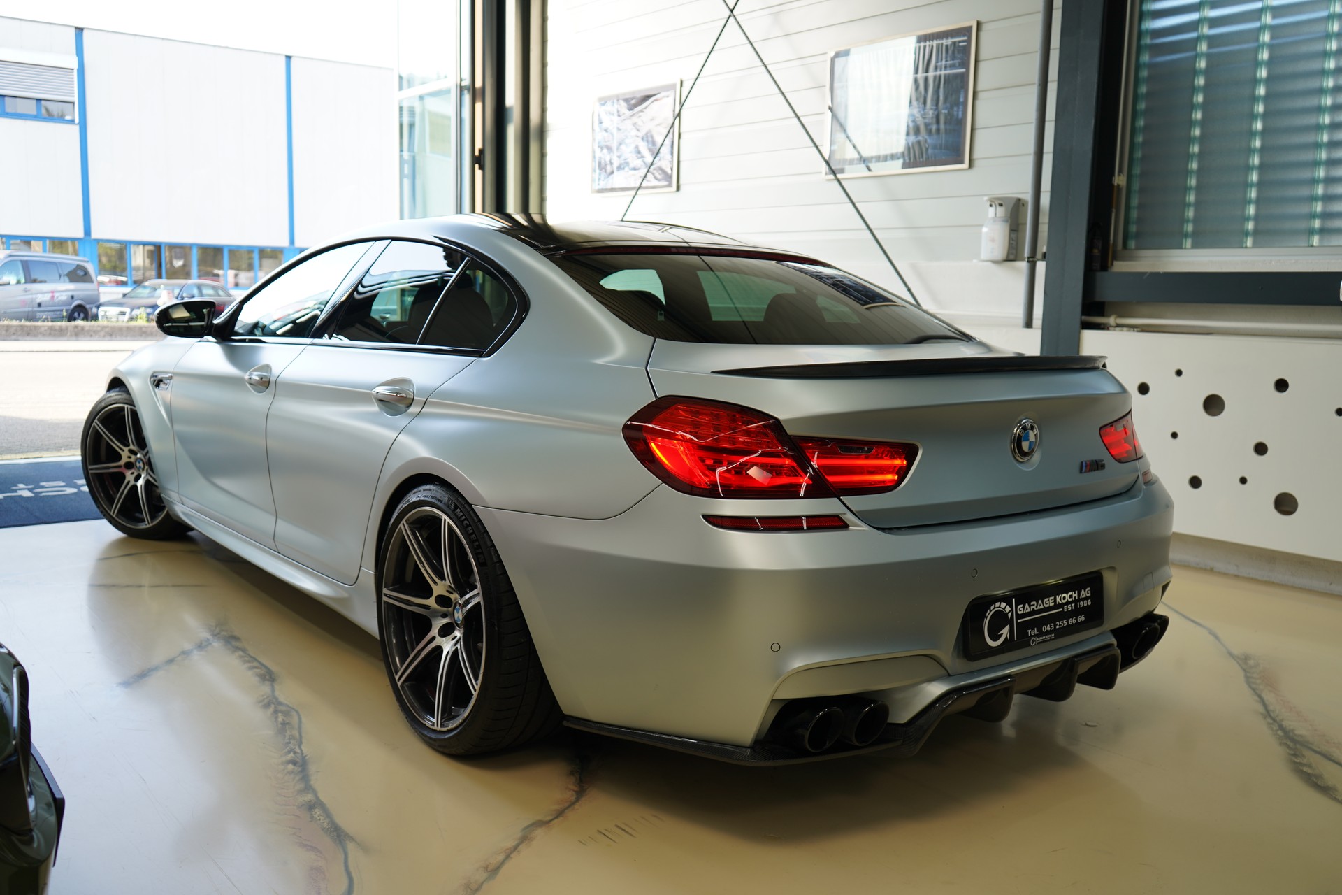 BMW M6 Gran Coupé Drivelogic / Frozen Silver Met. **-image-4