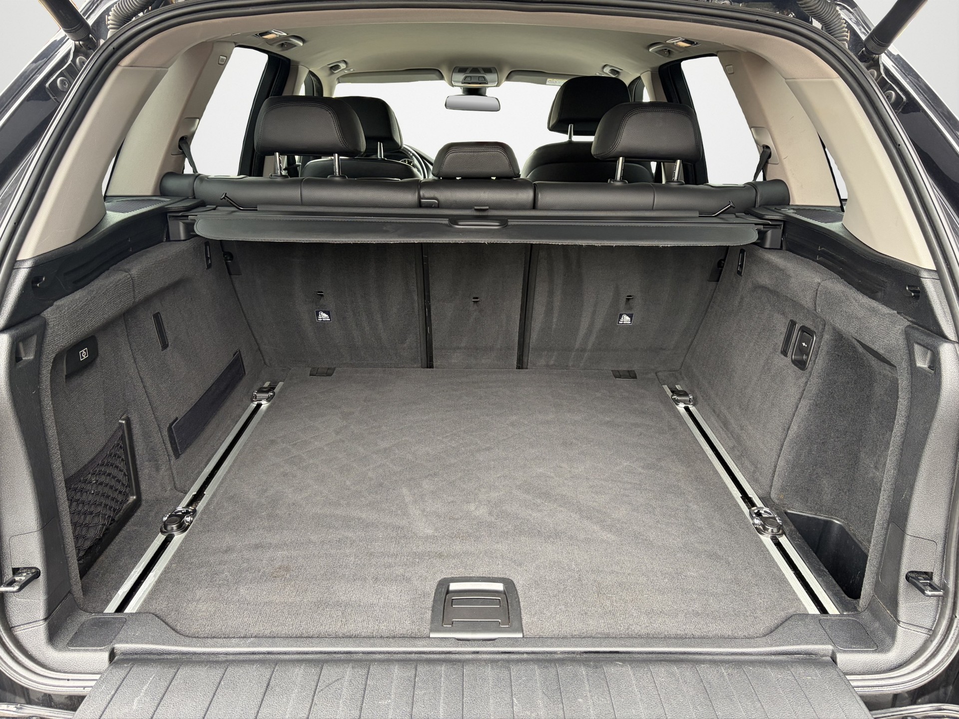 BMW X5 xDrive 30d Steptronic-image-16