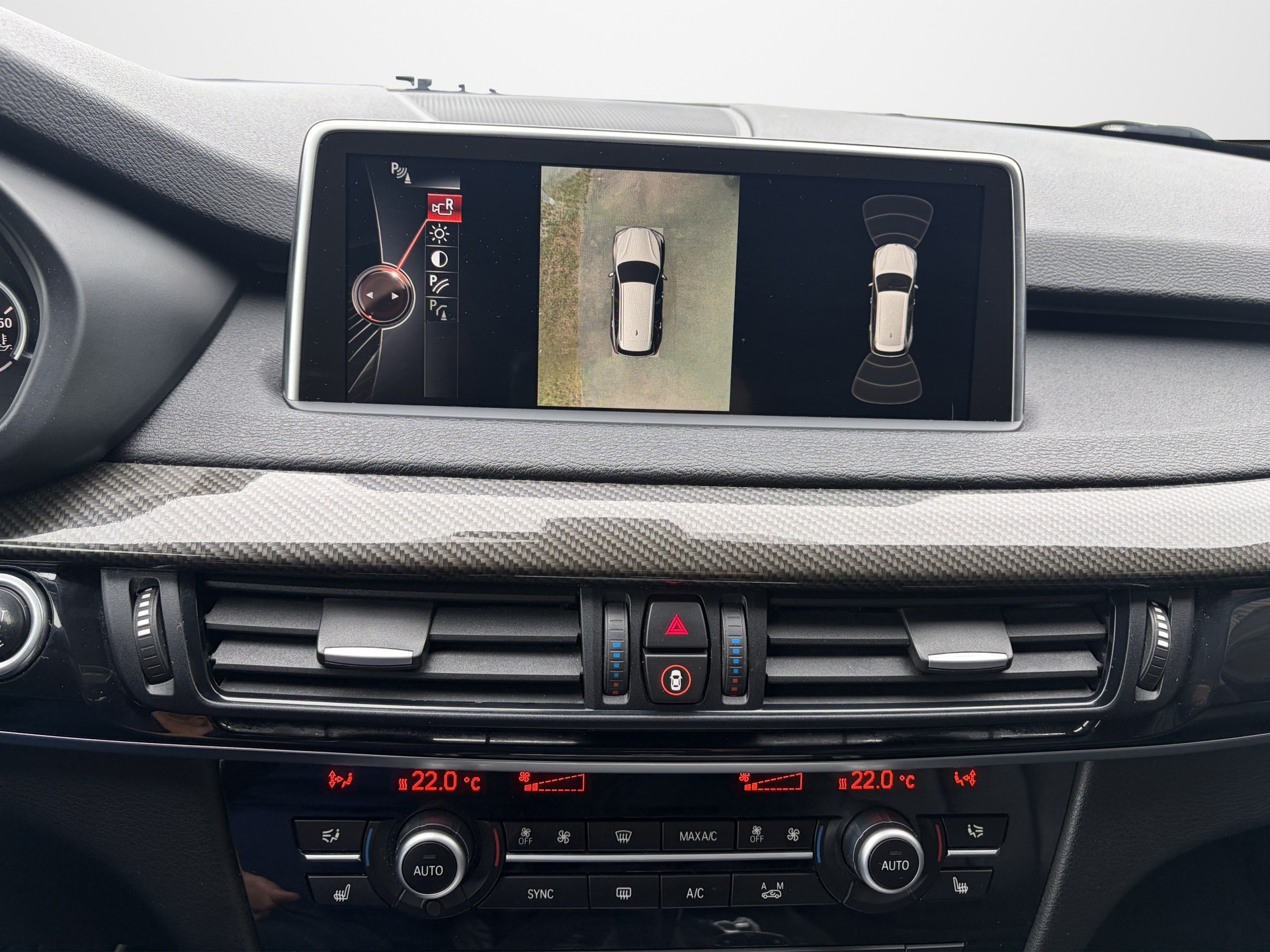 BMW X5 xDrive 30d Steptronic-image-14
