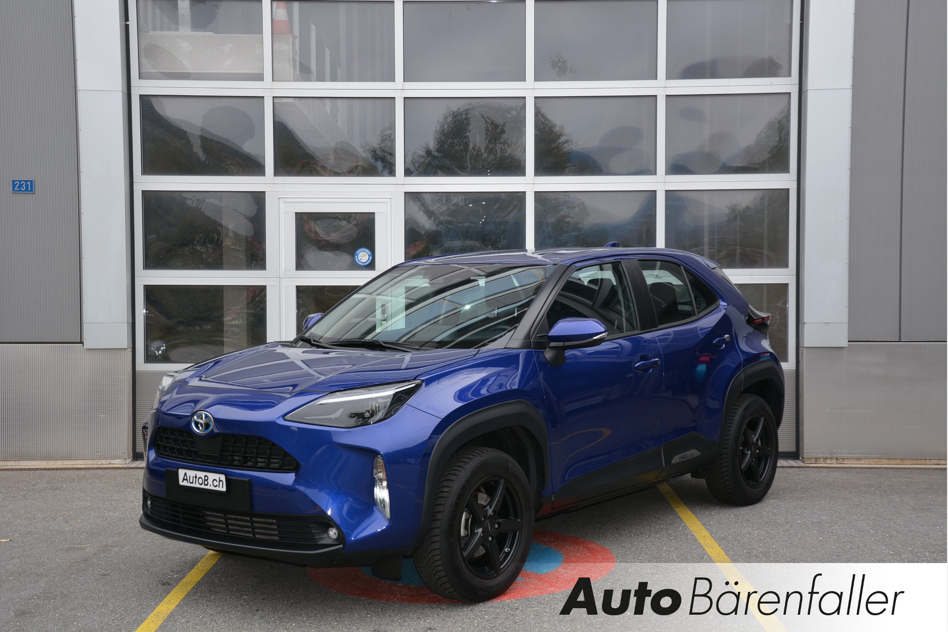 TOYOTA Yaris Cross 1.5 Comfort e-CVT AWDi-image-0