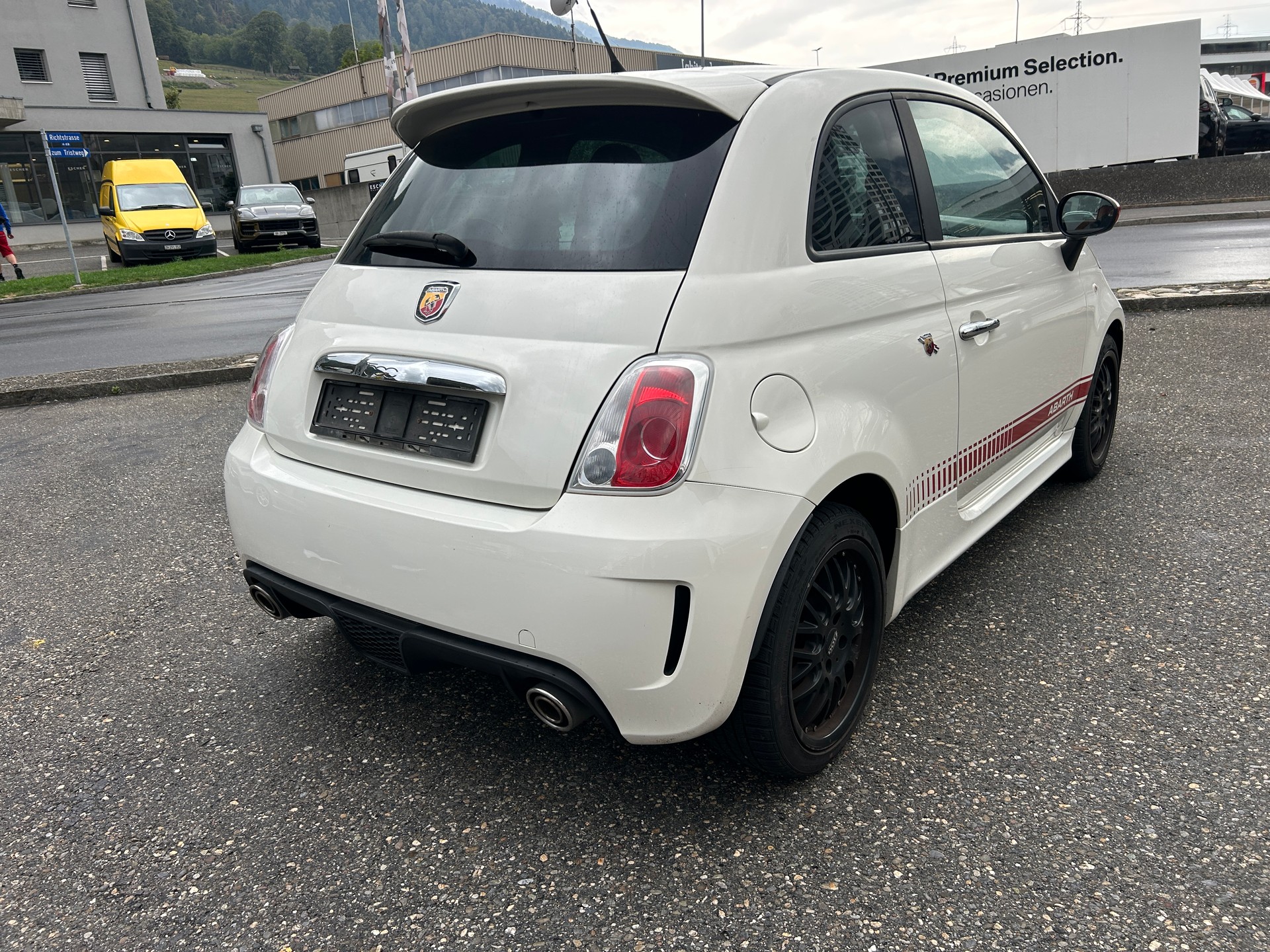 FIAT 500 1.4 16V Turbo Abarth-image-5