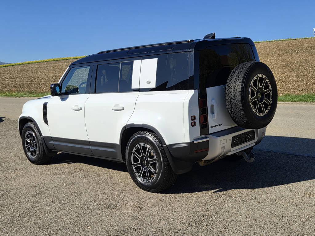 LAND ROVER Defender 110 2.0 SD4 200cv - crochet - 6 places-image-2