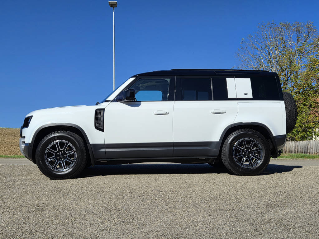 LAND ROVER Defender 110 2.0 SD4 200cv - crochet - 6 places-image-4