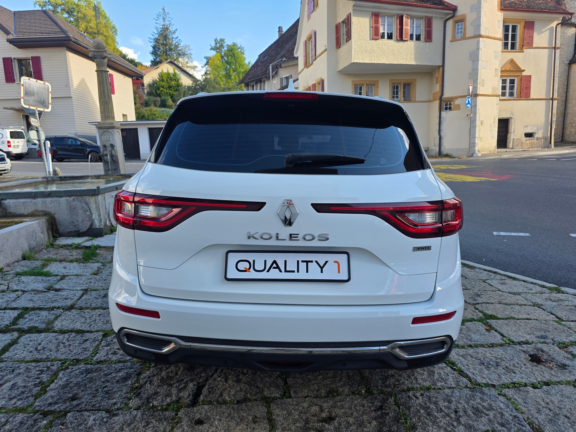 RENAULT Koleos 2.0 dCi Intens 4x4 Xtronic CVT-image-4