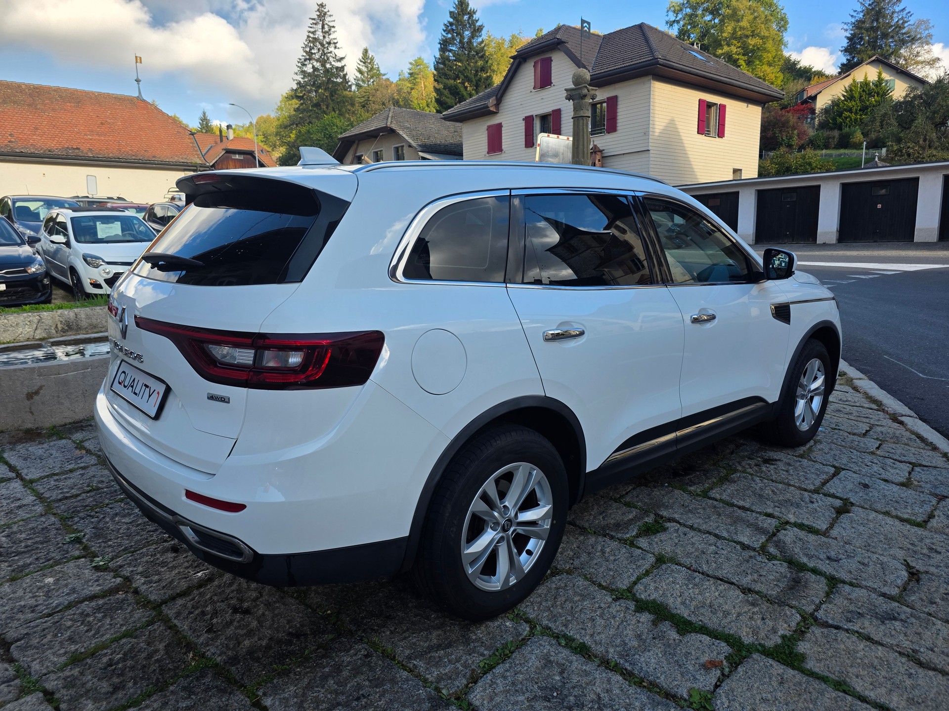 RENAULT Koleos 2.0 dCi Intens 4x4 Xtronic CVT-image-3