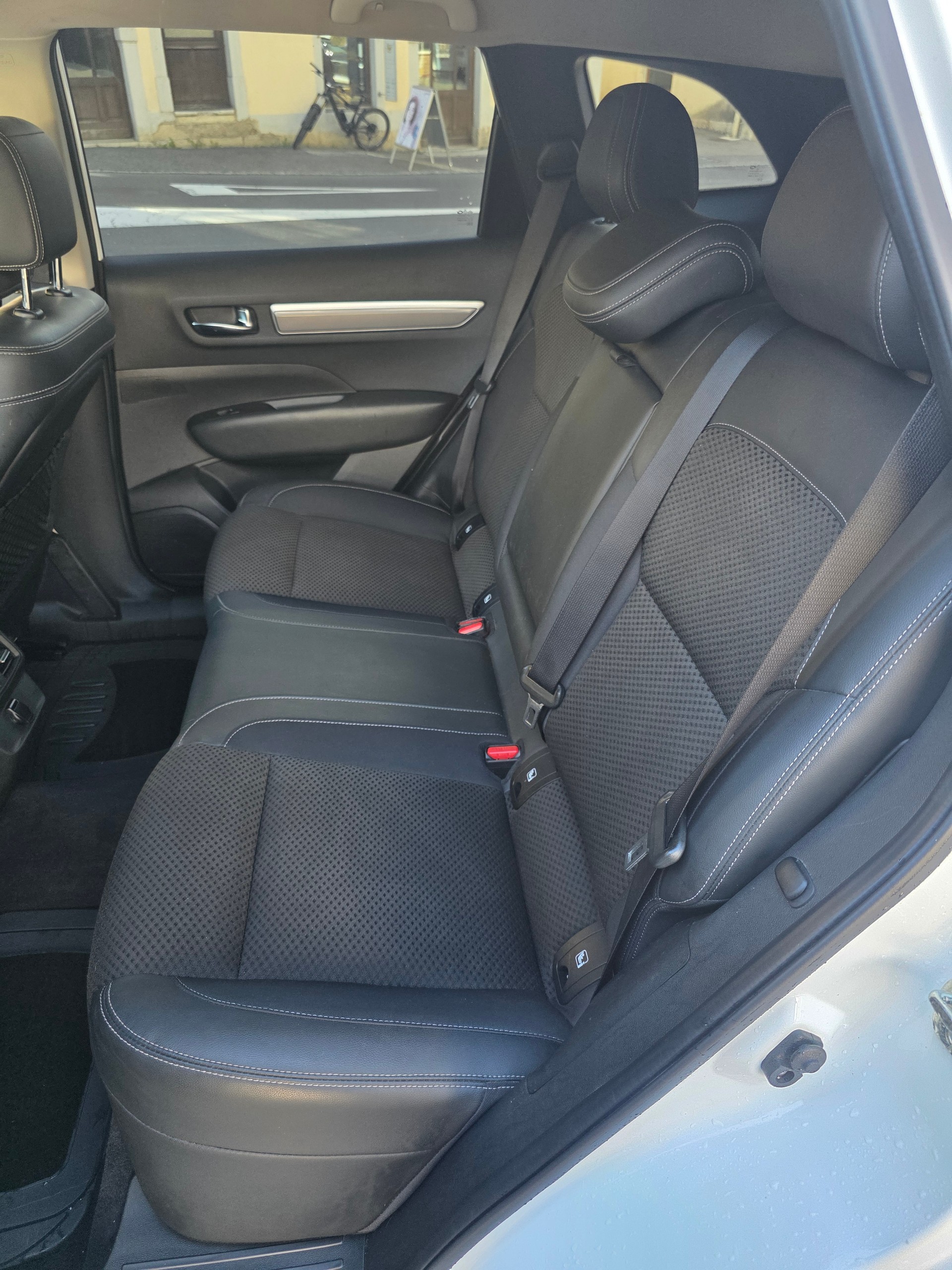 RENAULT Koleos 2.0 dCi Intens 4x4 Xtronic CVT-image-10