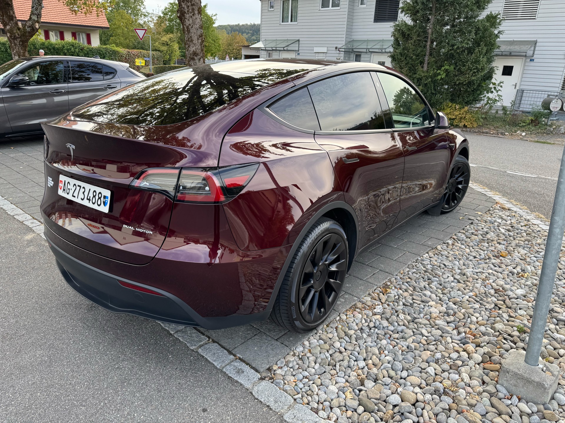 TESLA Long Range D-image-3