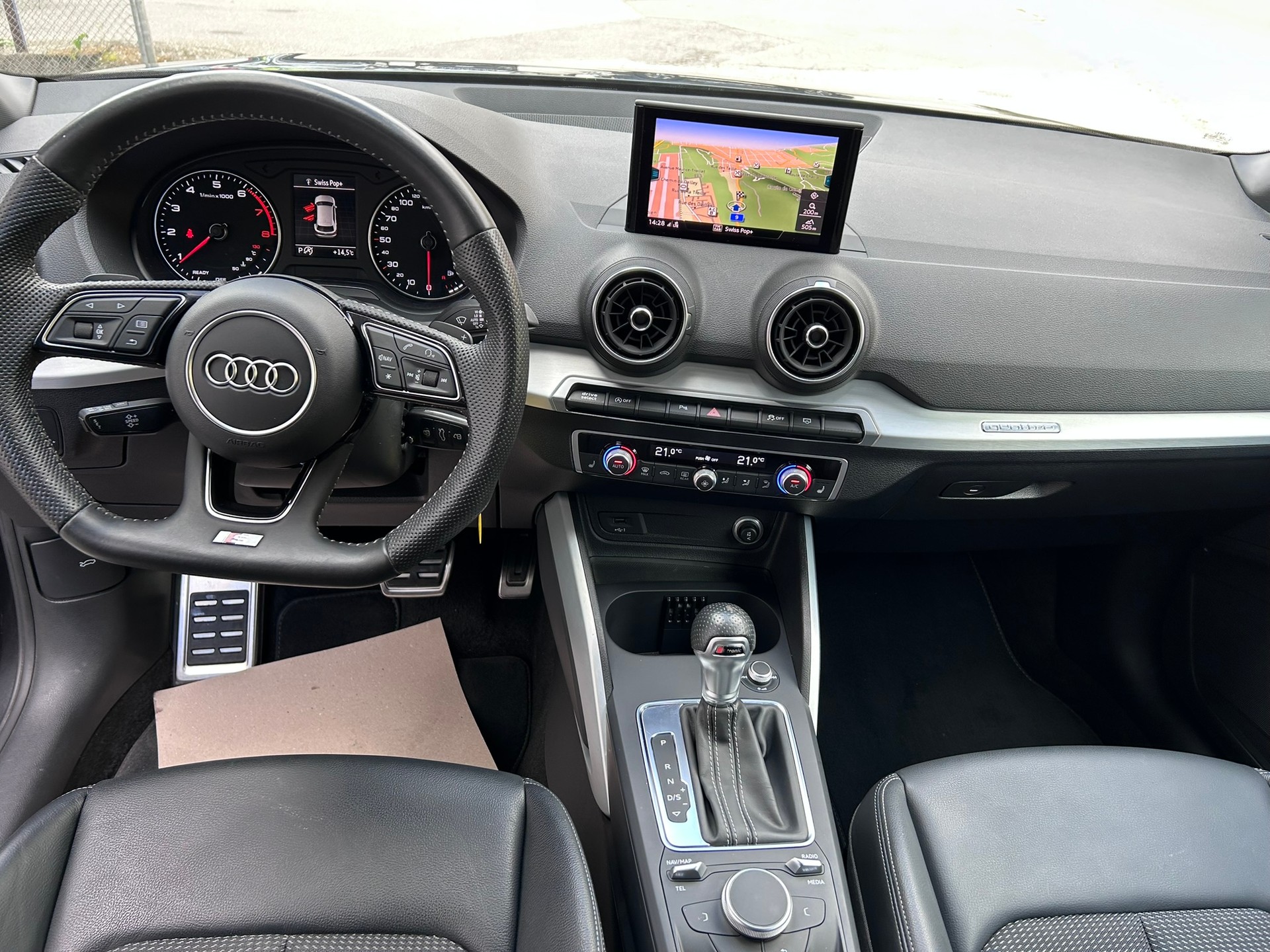 AUDI Q2 40 TFSI Sport quattro S-tronic-image-6