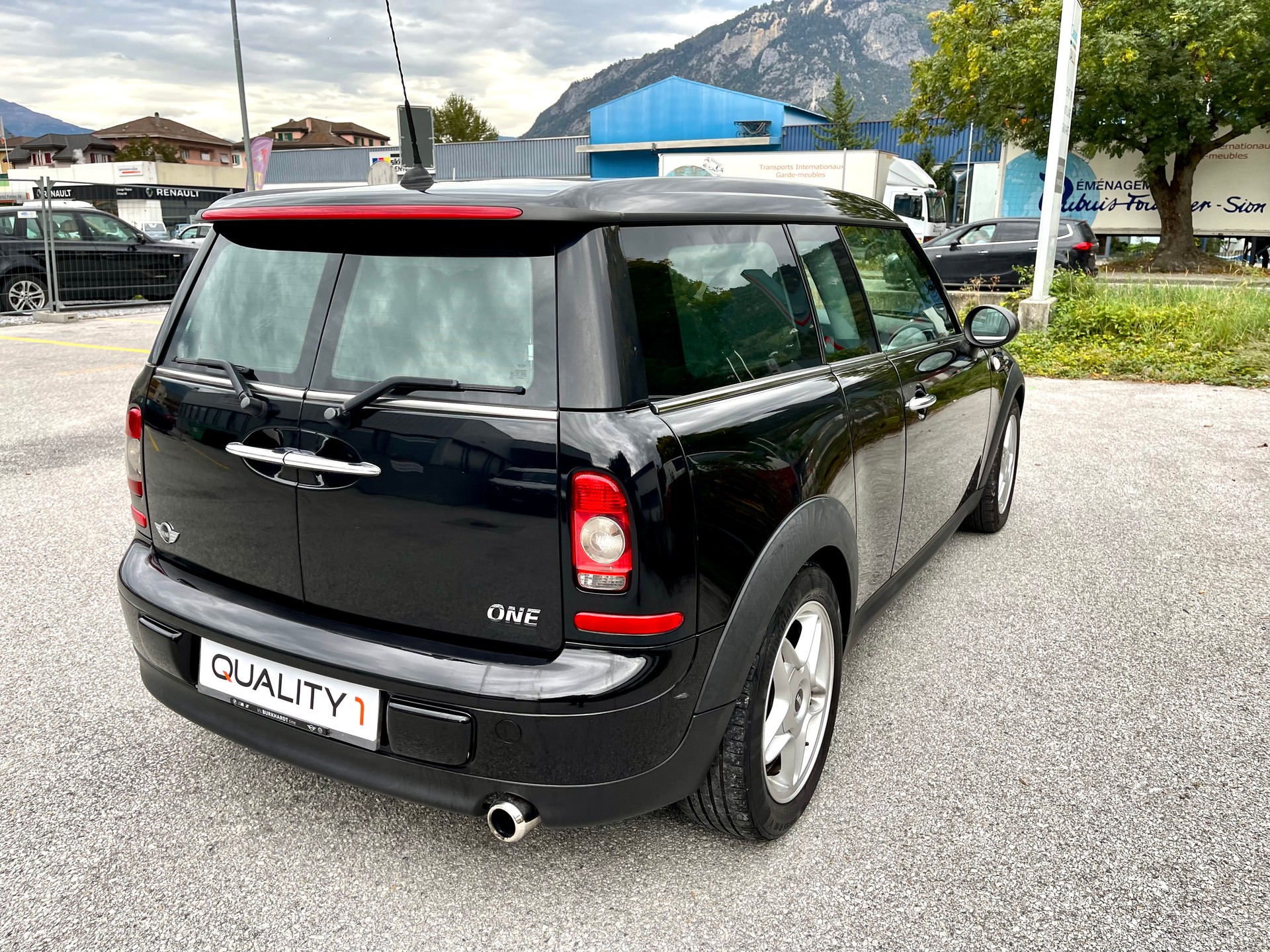 MINI Clubman One-image-16