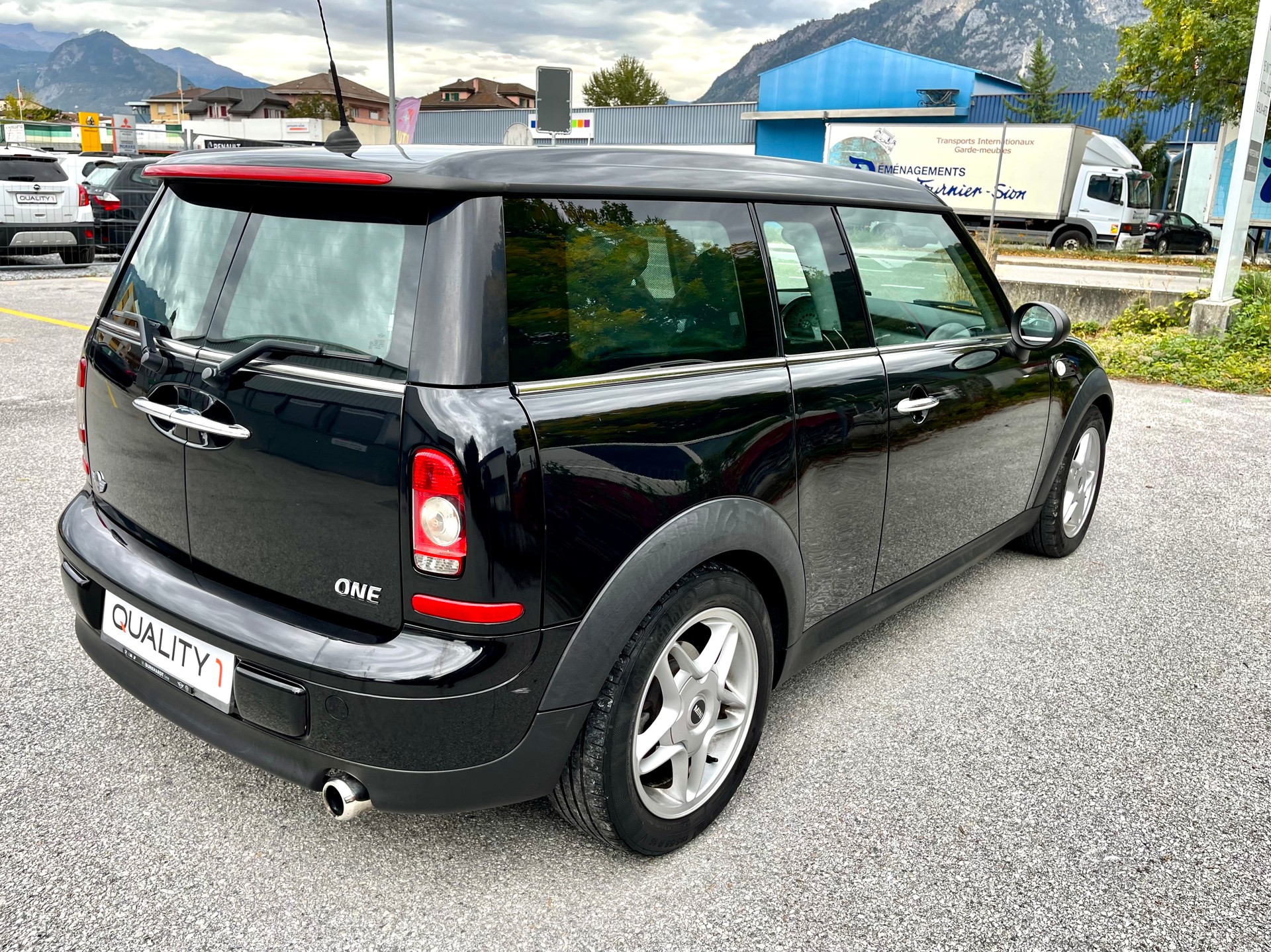 MINI Clubman One-image-18