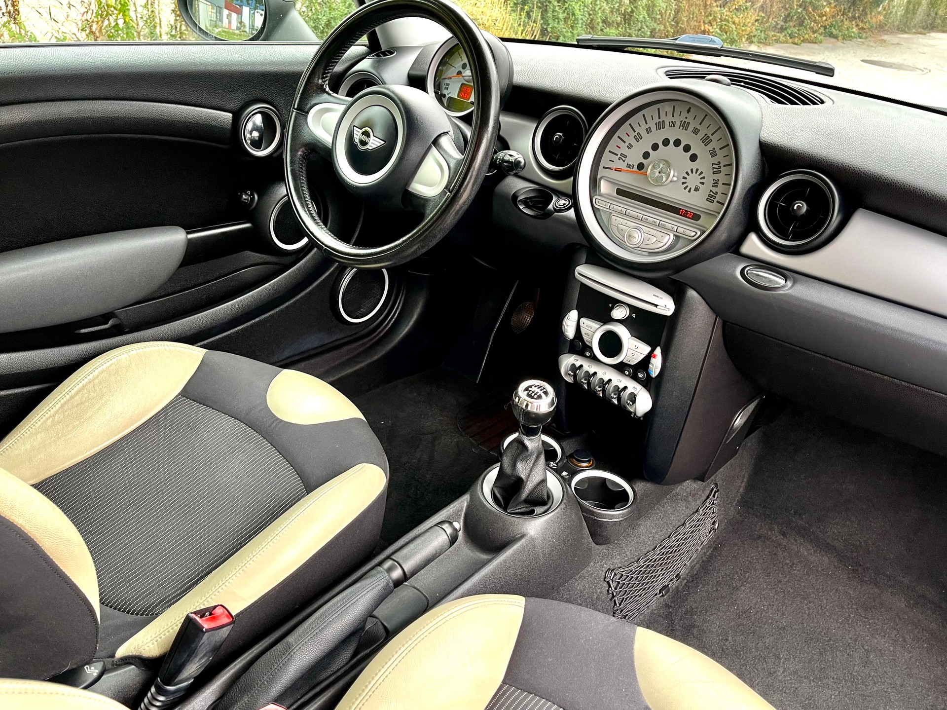 MINI Clubman One-image-10