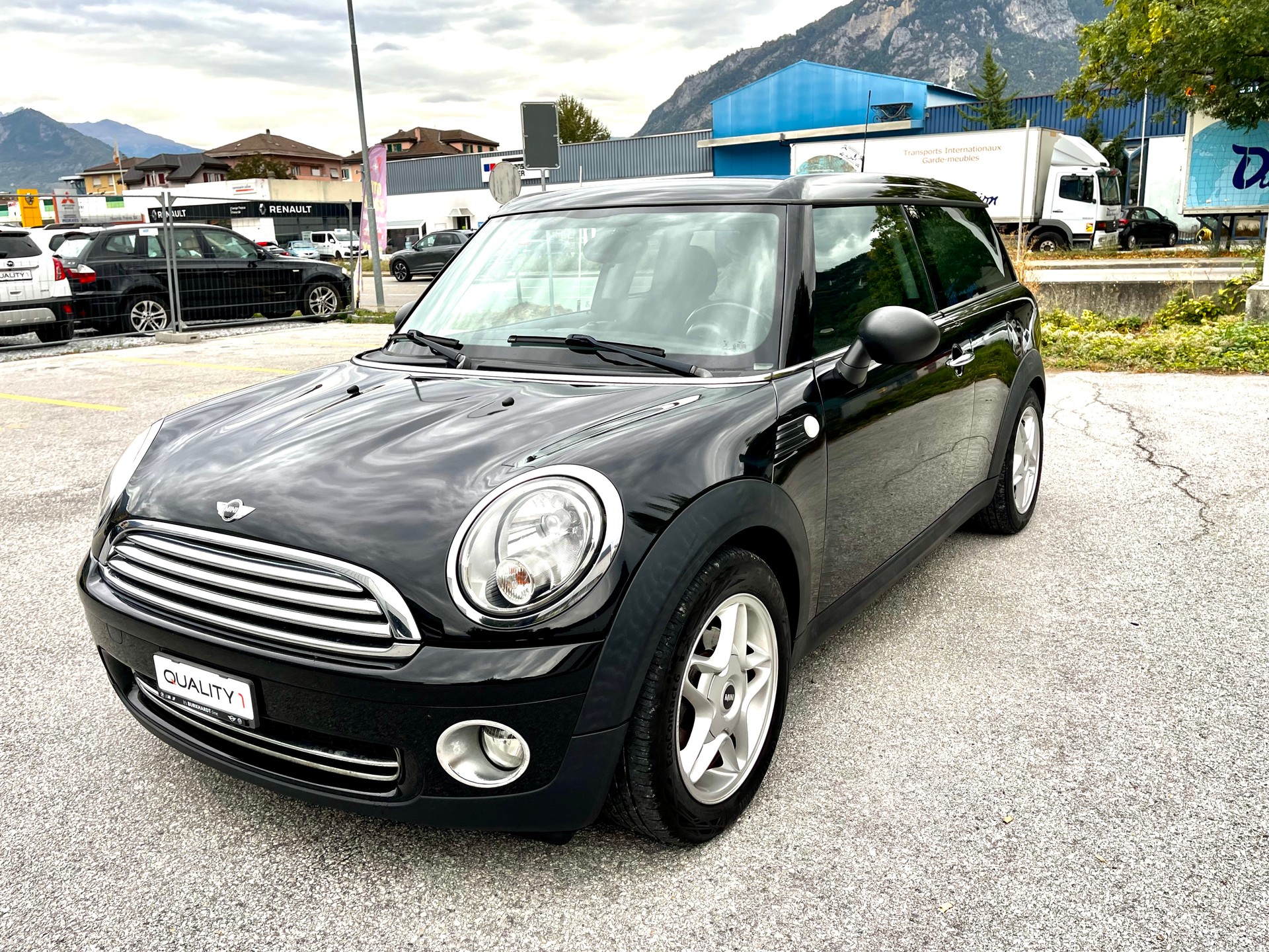 MINI Clubman One-image-12