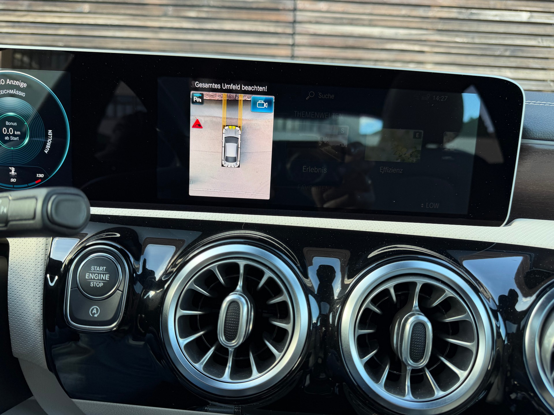 MERCEDES-BENZ CLA 250 4Matic Progressive 7G-DCT-image-9