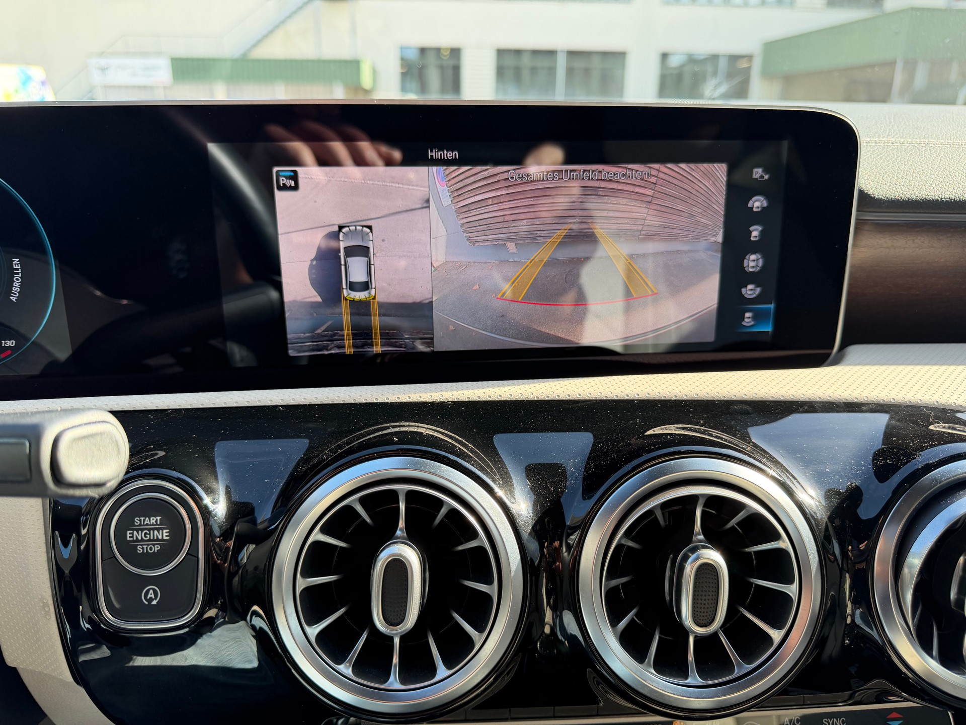 MERCEDES-BENZ CLA 250 4Matic Progressive 7G-DCT-image-8