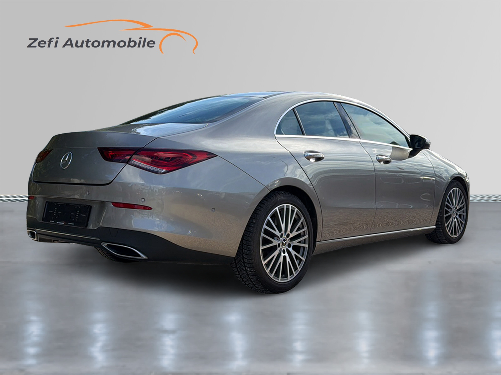 MERCEDES-BENZ CLA 250 4Matic Progressive 7G-DCT-image-4