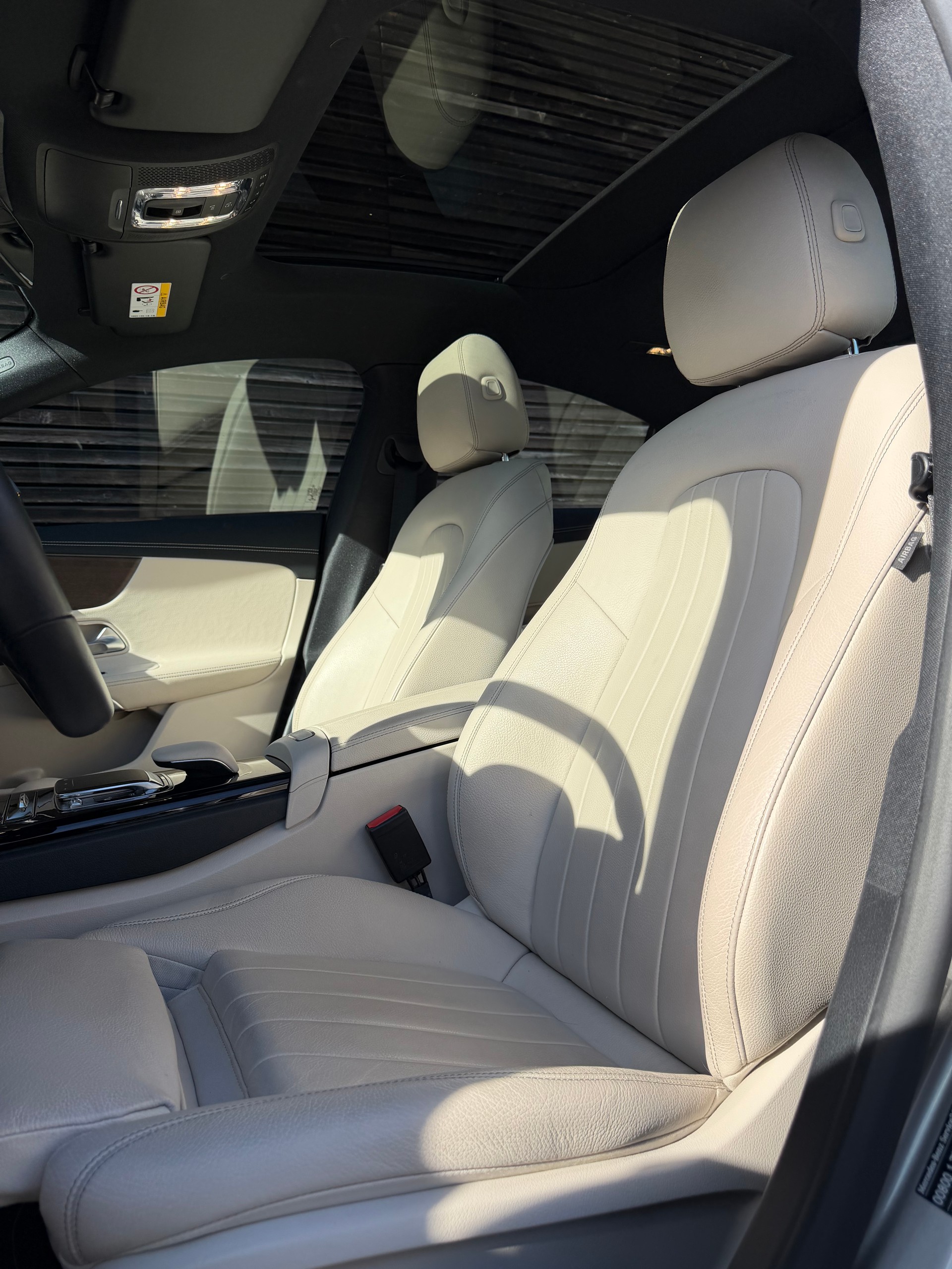 MERCEDES-BENZ CLA 250 4Matic Progressive 7G-DCT-image-12