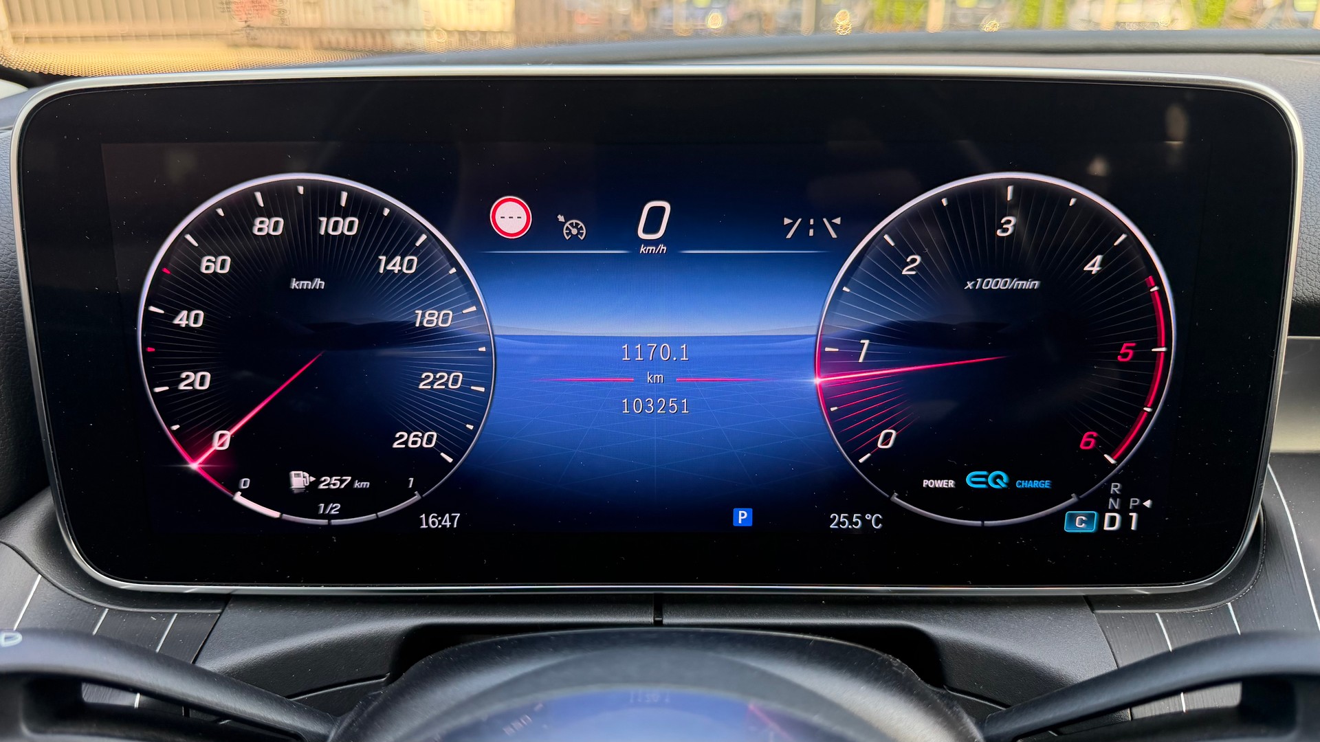 MERCEDES-BENZ C 220 d Swiss Star AMG 4matic-image-3