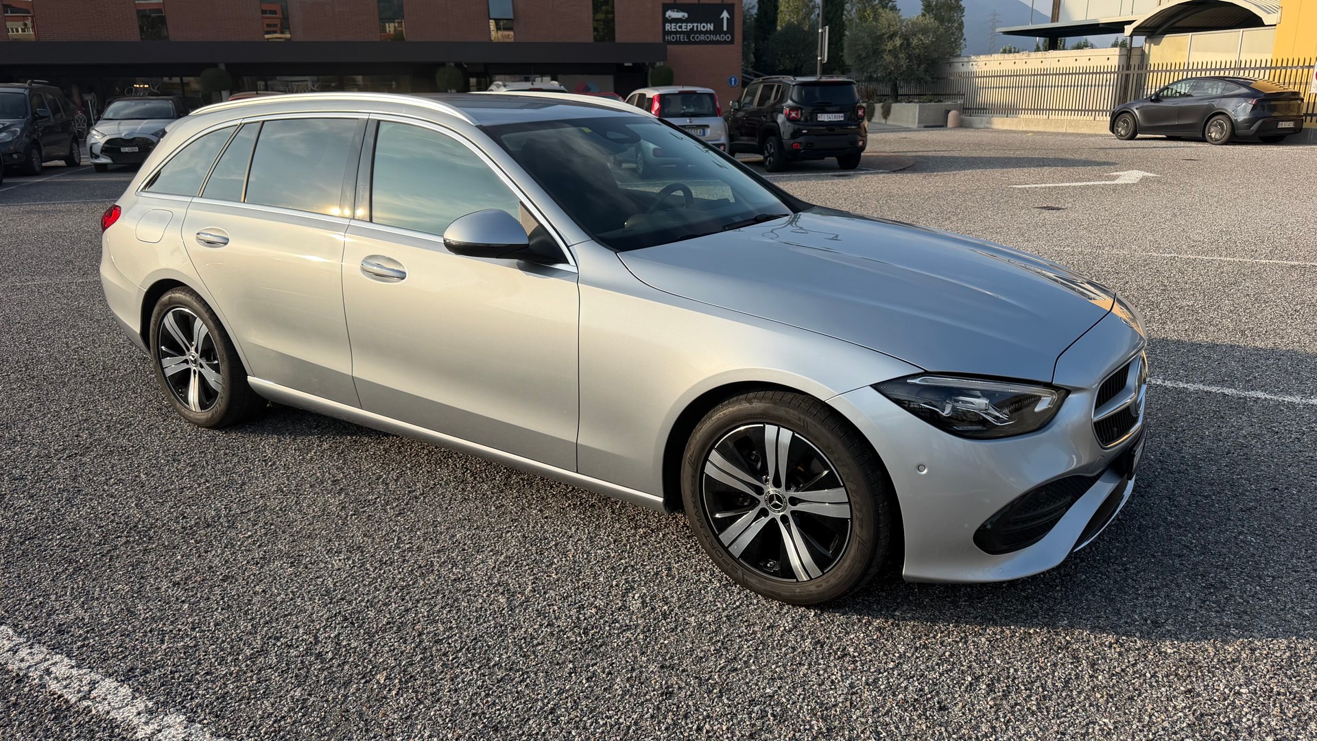 MERCEDES-BENZ C 220 d Swiss Star AMG 4matic-image-0