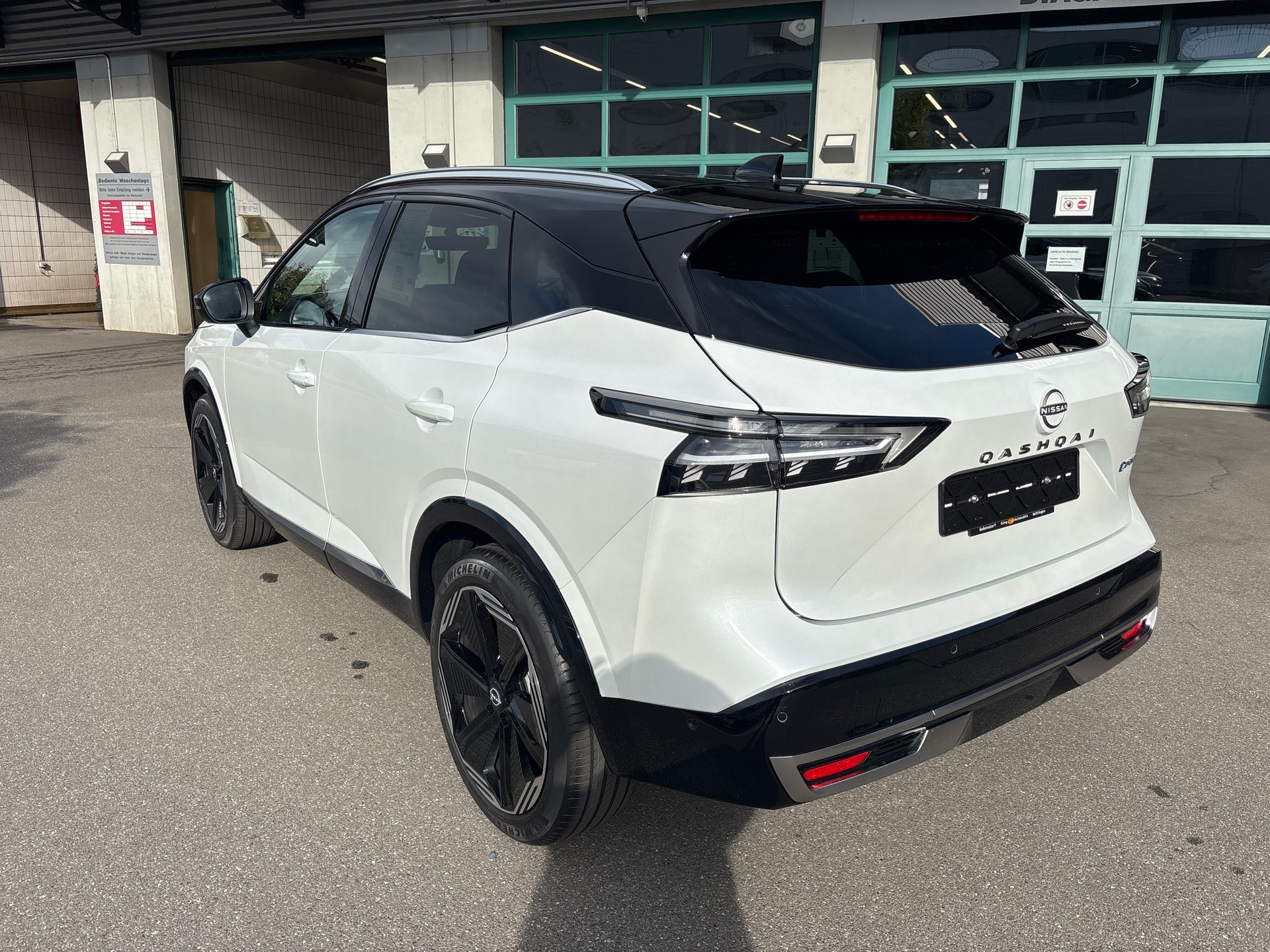 NISSAN Qashqai 1.5 VC-T e-Power Tekna+-image-12