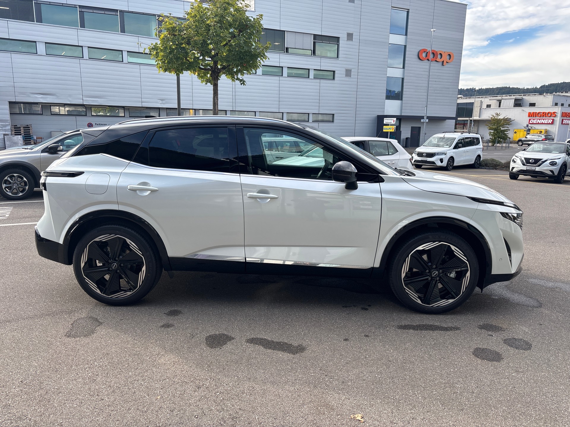 NISSAN Qashqai 1.5 VC-T e-Power Tekna+-image-4