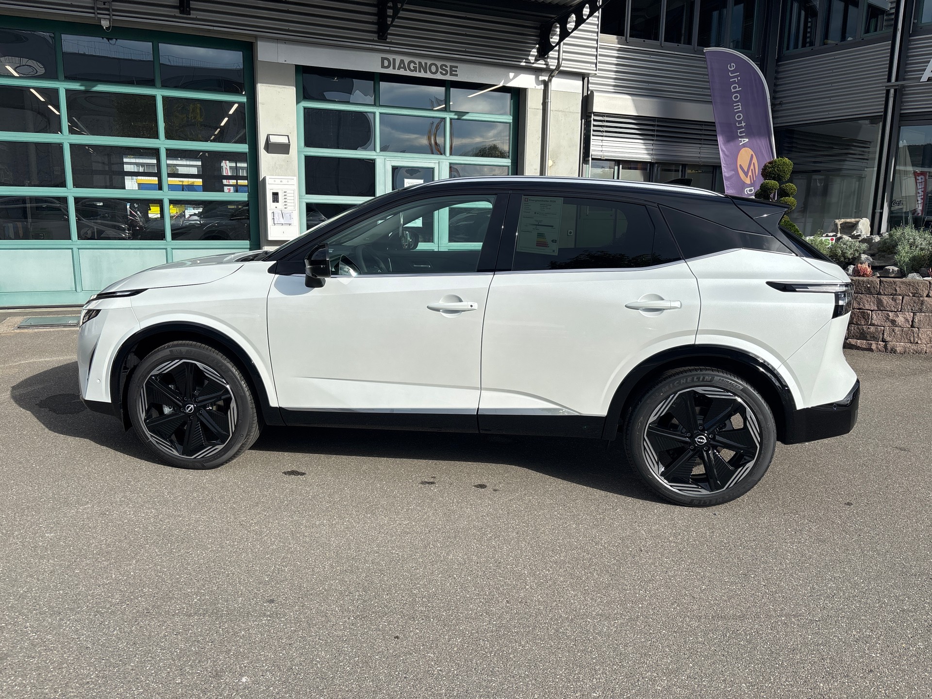 NISSAN Qashqai 1.5 VC-T e-Power Tekna+-image-13