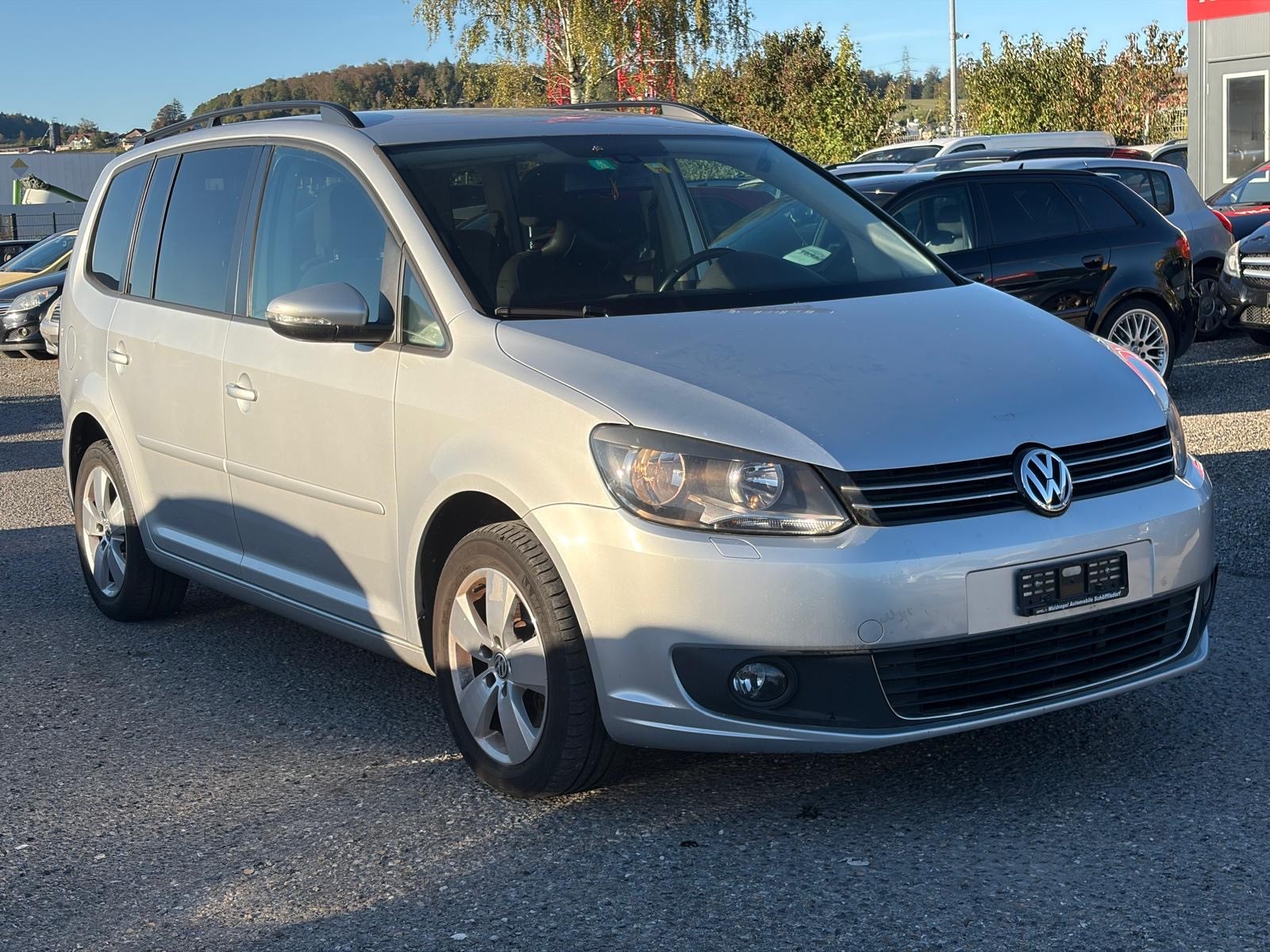 VW Touran 2.0 TDI Comfortline DSG-image-1