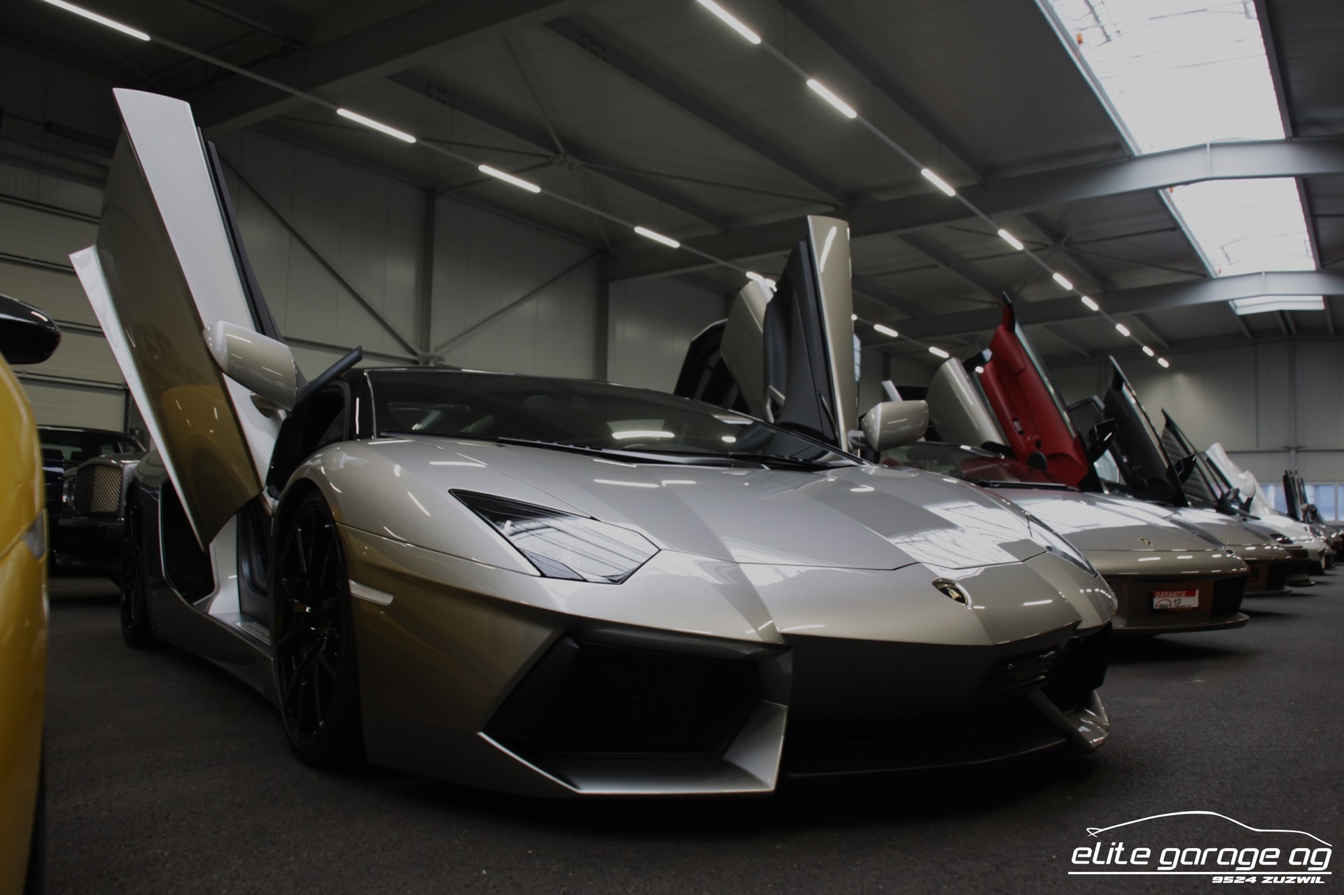 LAMBORGHINI Aventador LP700-4 Roadster E-Gear-image-0