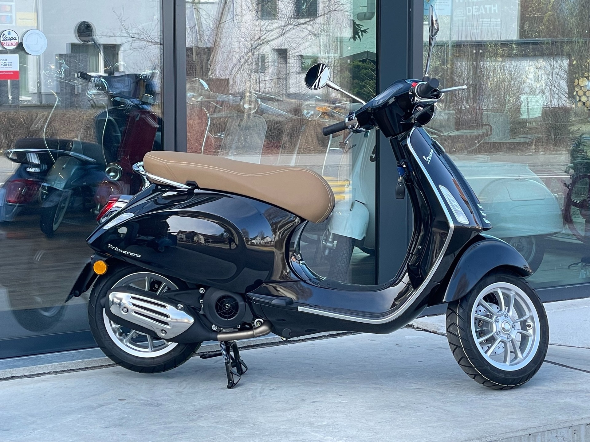 PIAGGIO Vespa 125 Primavera ABS-image-7