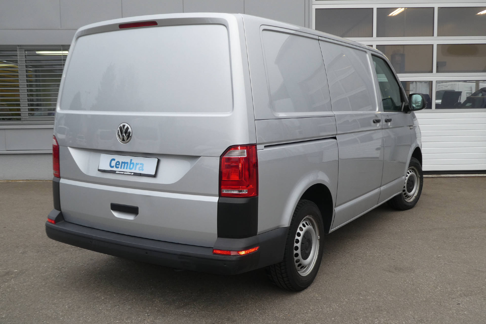 VW T6 Kaw. 3000 2.0 TDI 102-image-7