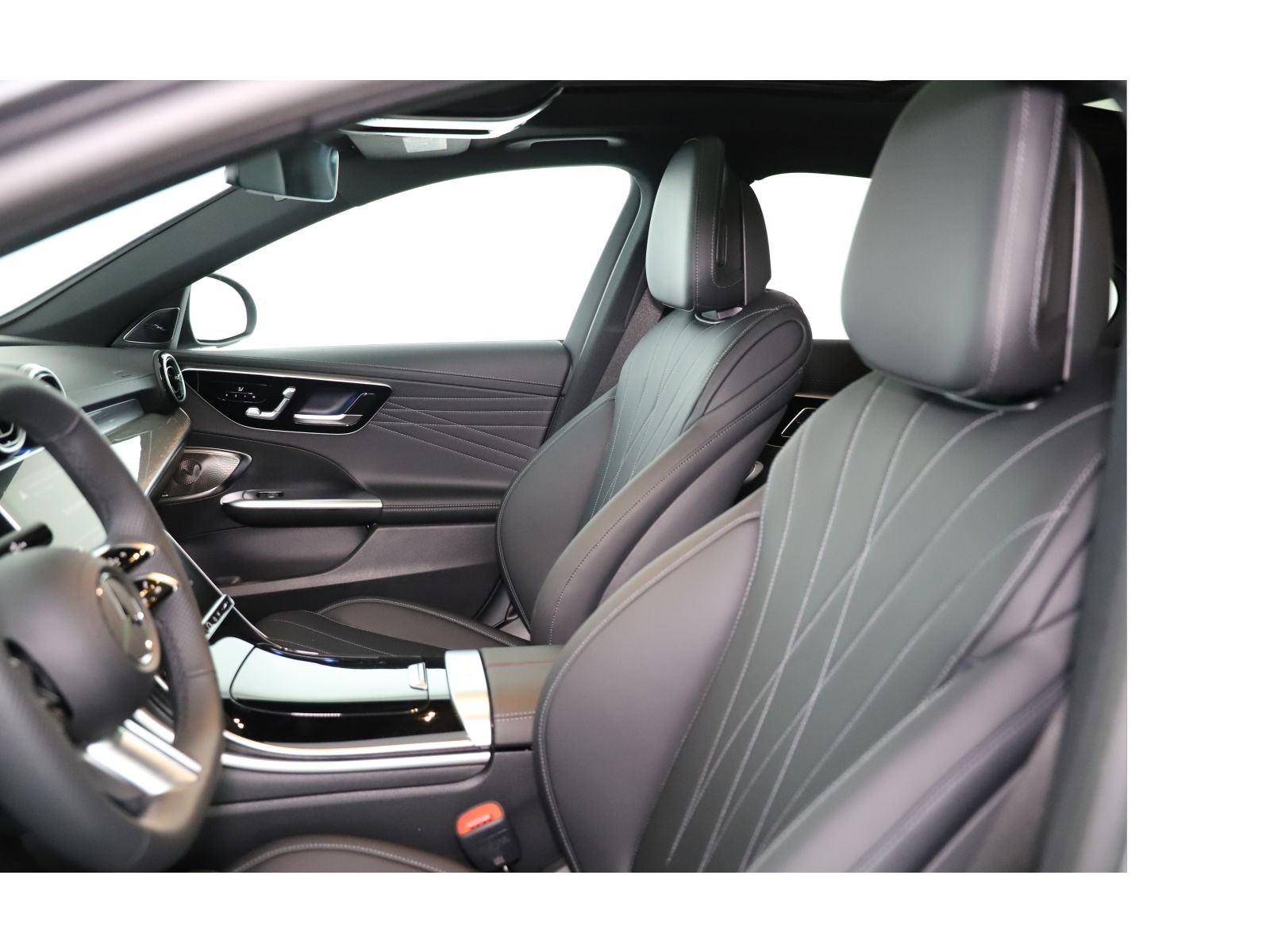 MERCEDES-BENZ C 400e 4 Matic-image-10