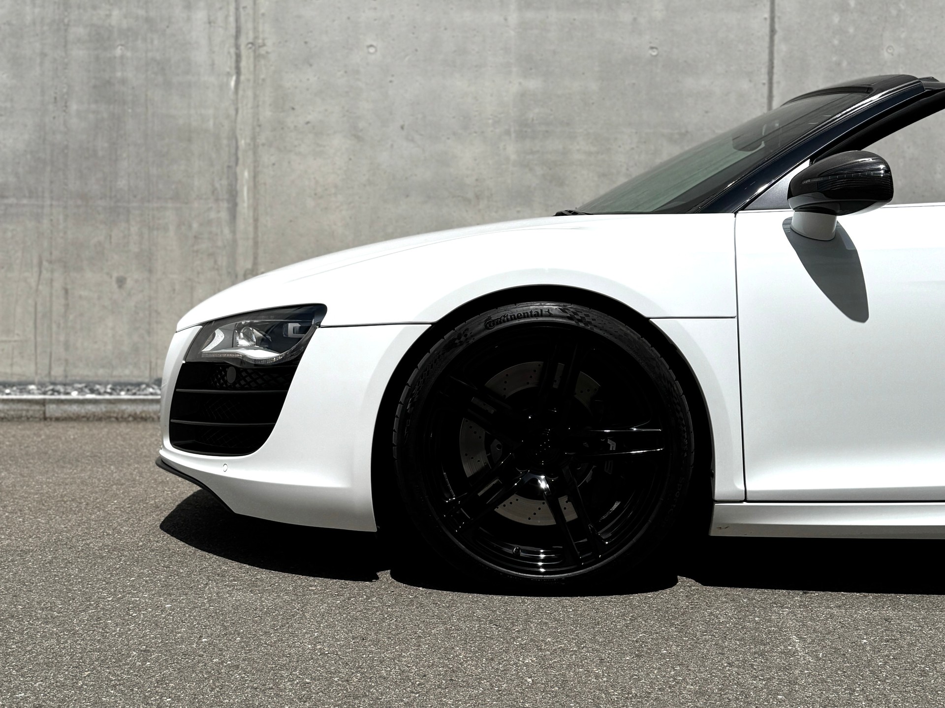 AUDI R8 Spyder 5.2 R-Tronic-image-5