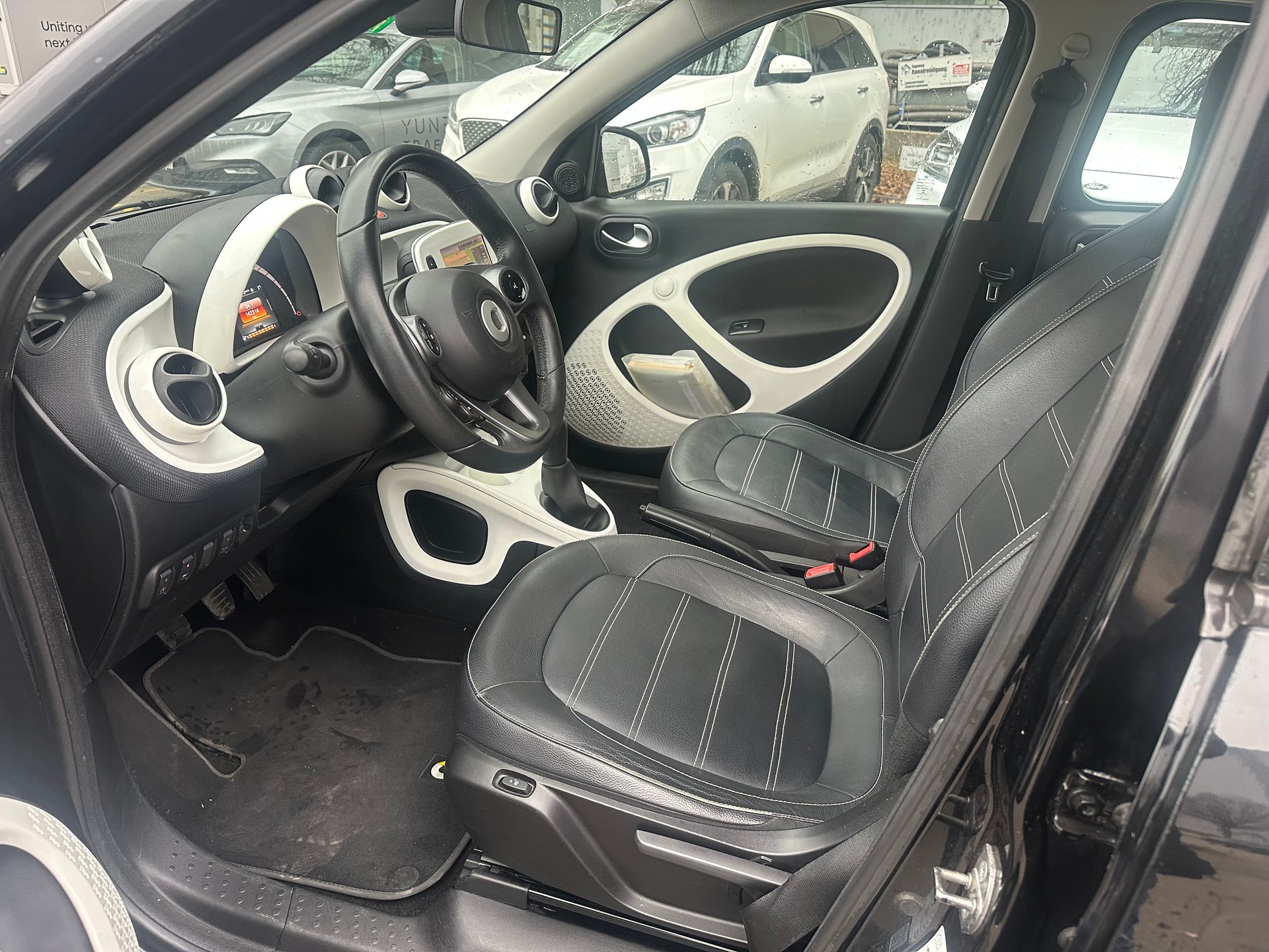 SMART forfour prime-image-9