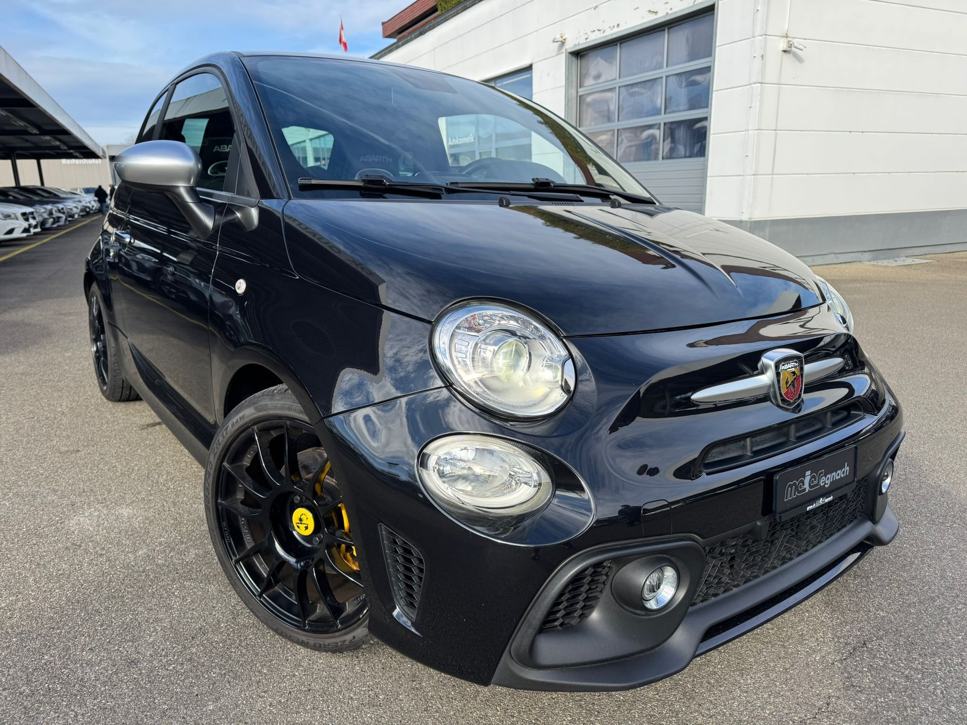 FIAT 595 1.4 16V Turbo Abarth Turismo Dualogic-image-1
