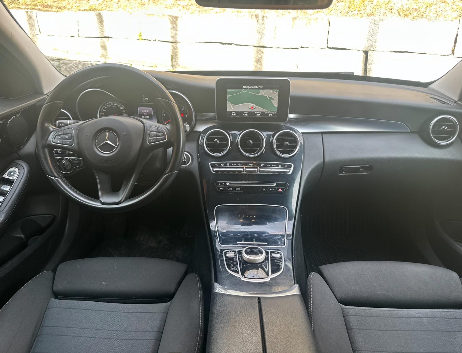 MERCEDES-BENZ C 200 BlueTEC 7G-Tronic-image-6